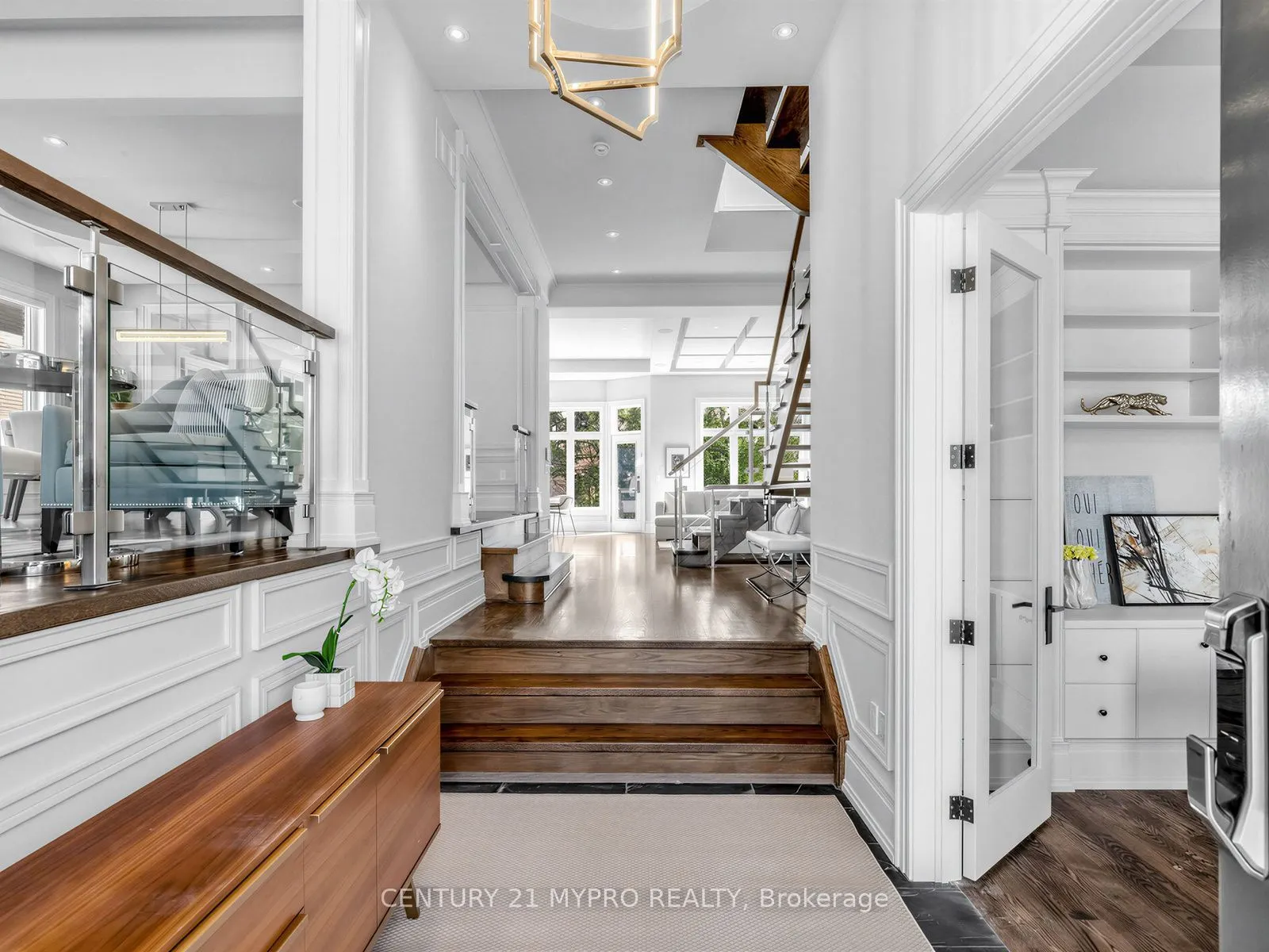 299 Spring Garden Avenue