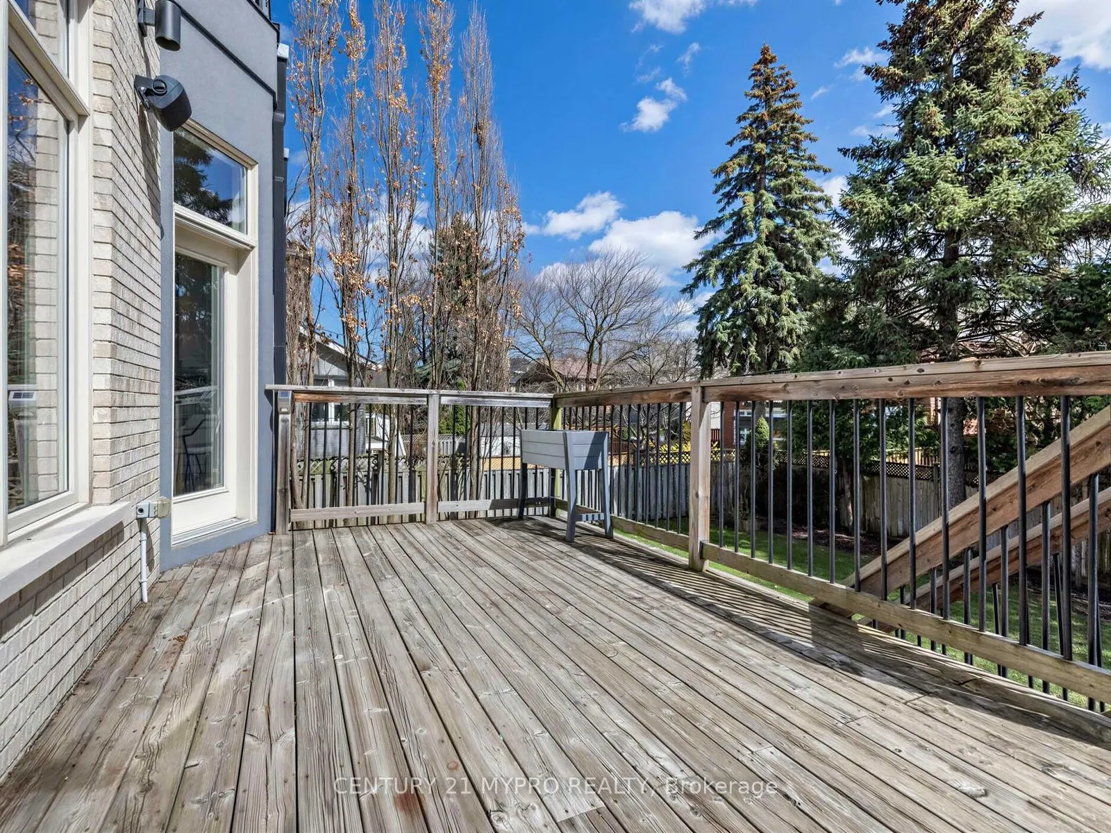 299 Spring Garden Avenue
