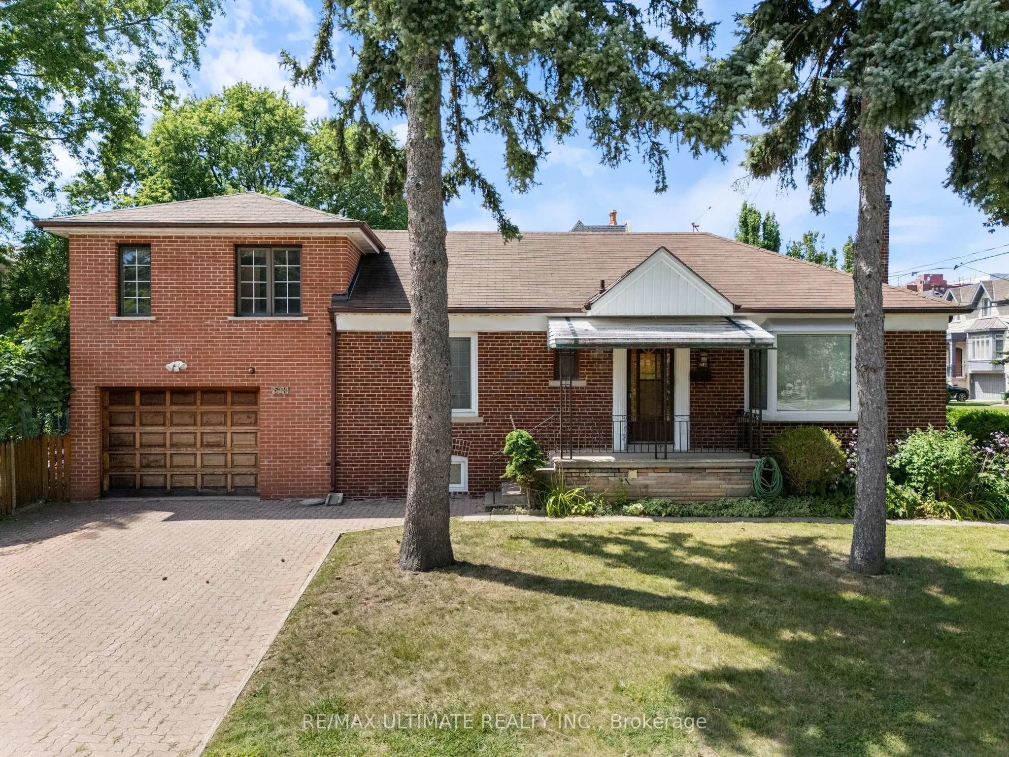 519 Douglas Avenue