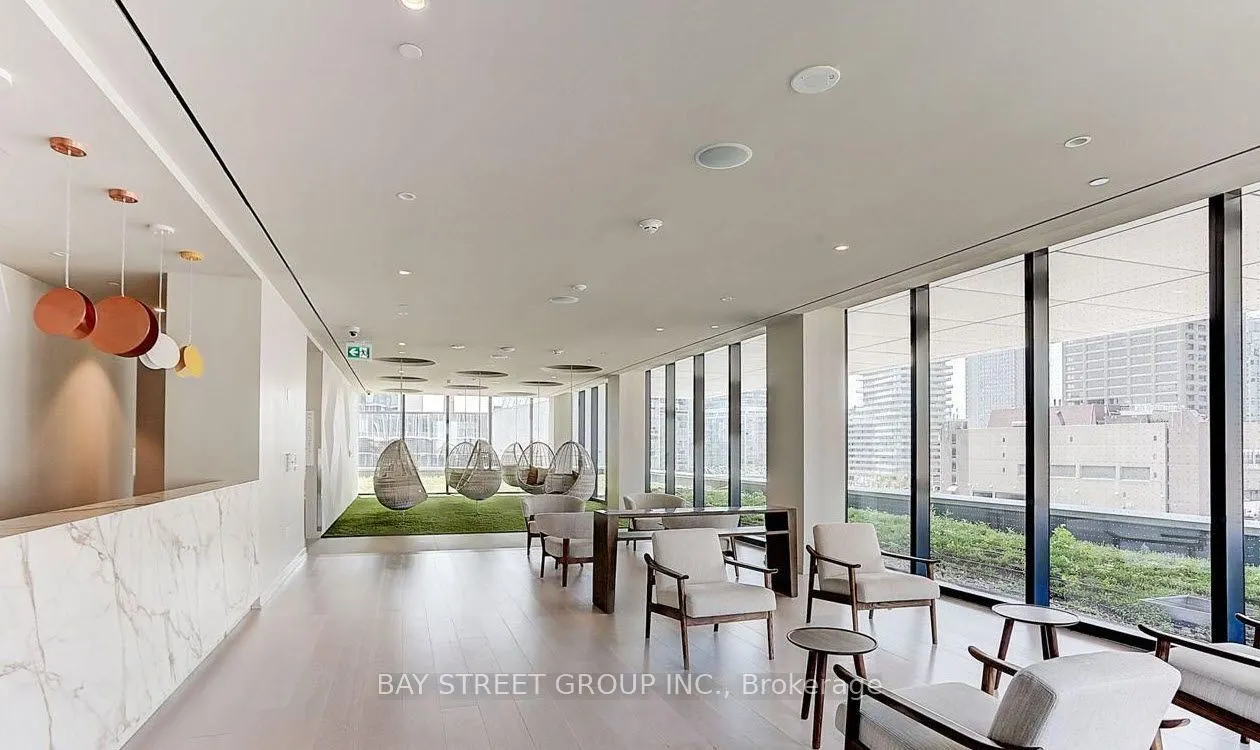 138 Downes Street #4302