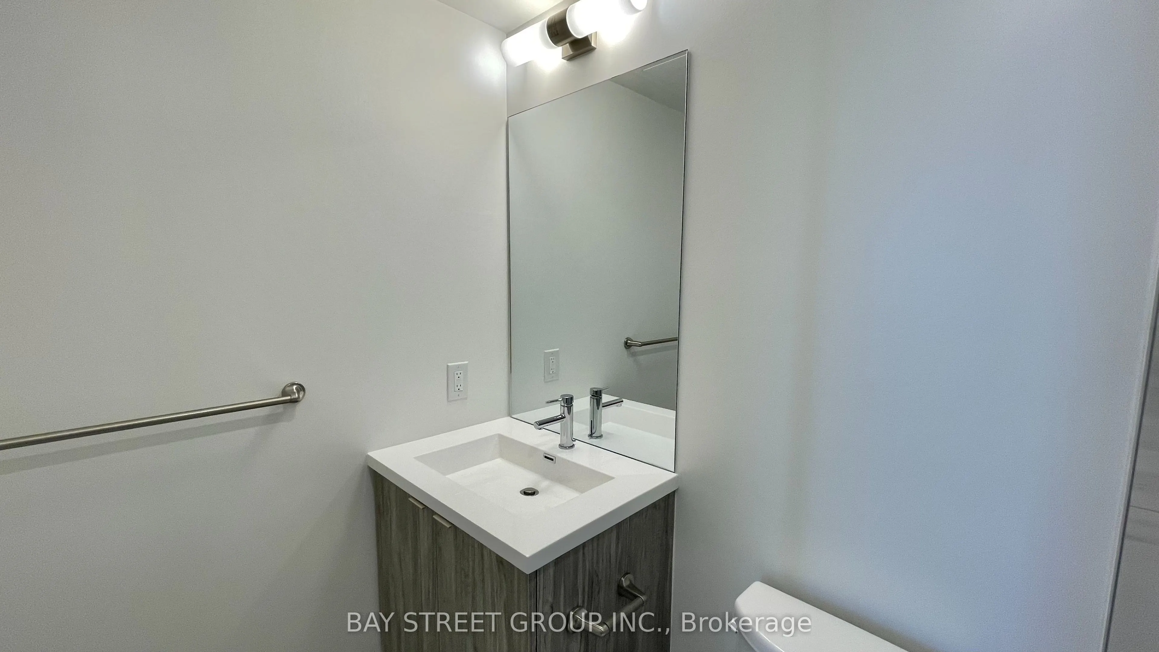 138 Downes Street #4302