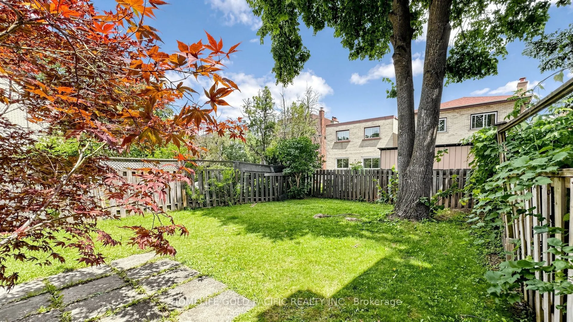 17 Chipwood Crescent