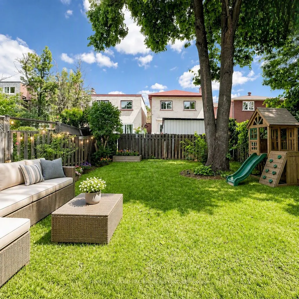 17 Chipwood Crescent