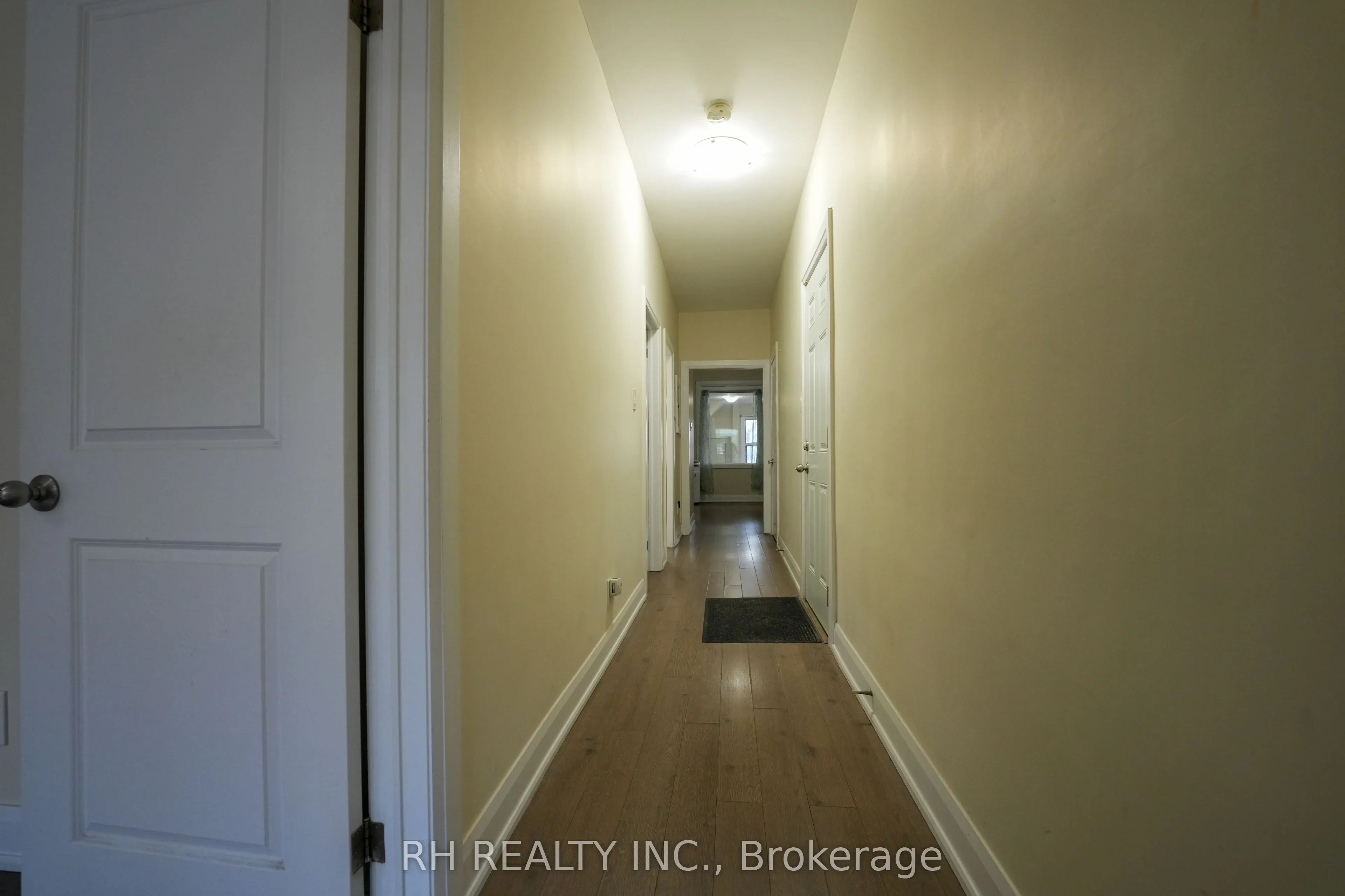 825 College Street #2ndfl