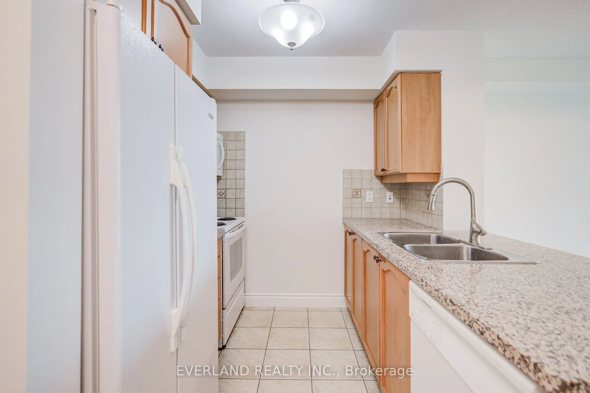 15 Greenview Avenue #707