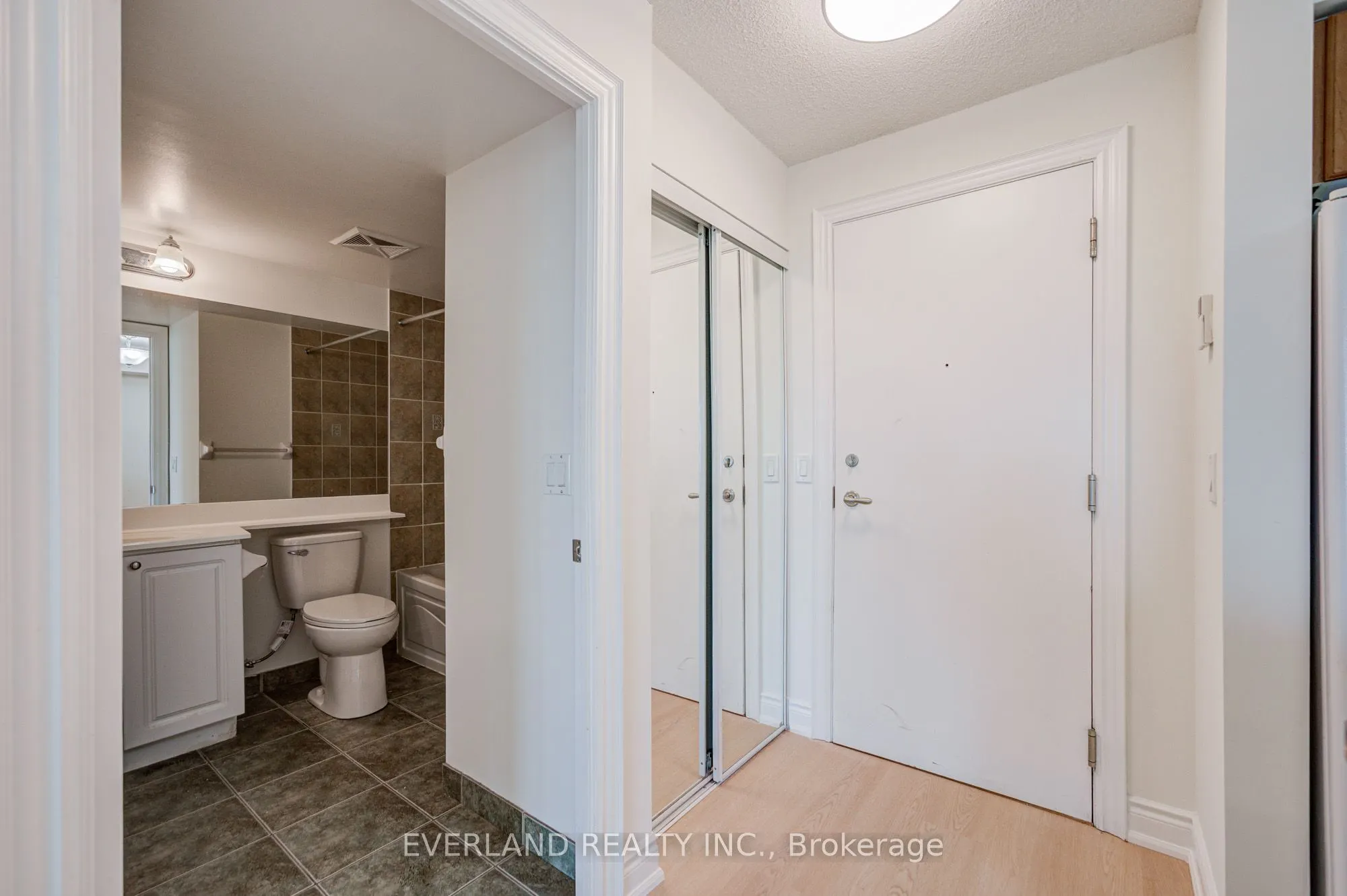 15 Greenview Avenue #707