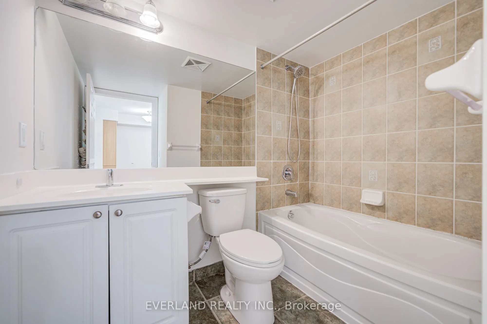 15 Greenview Avenue #707