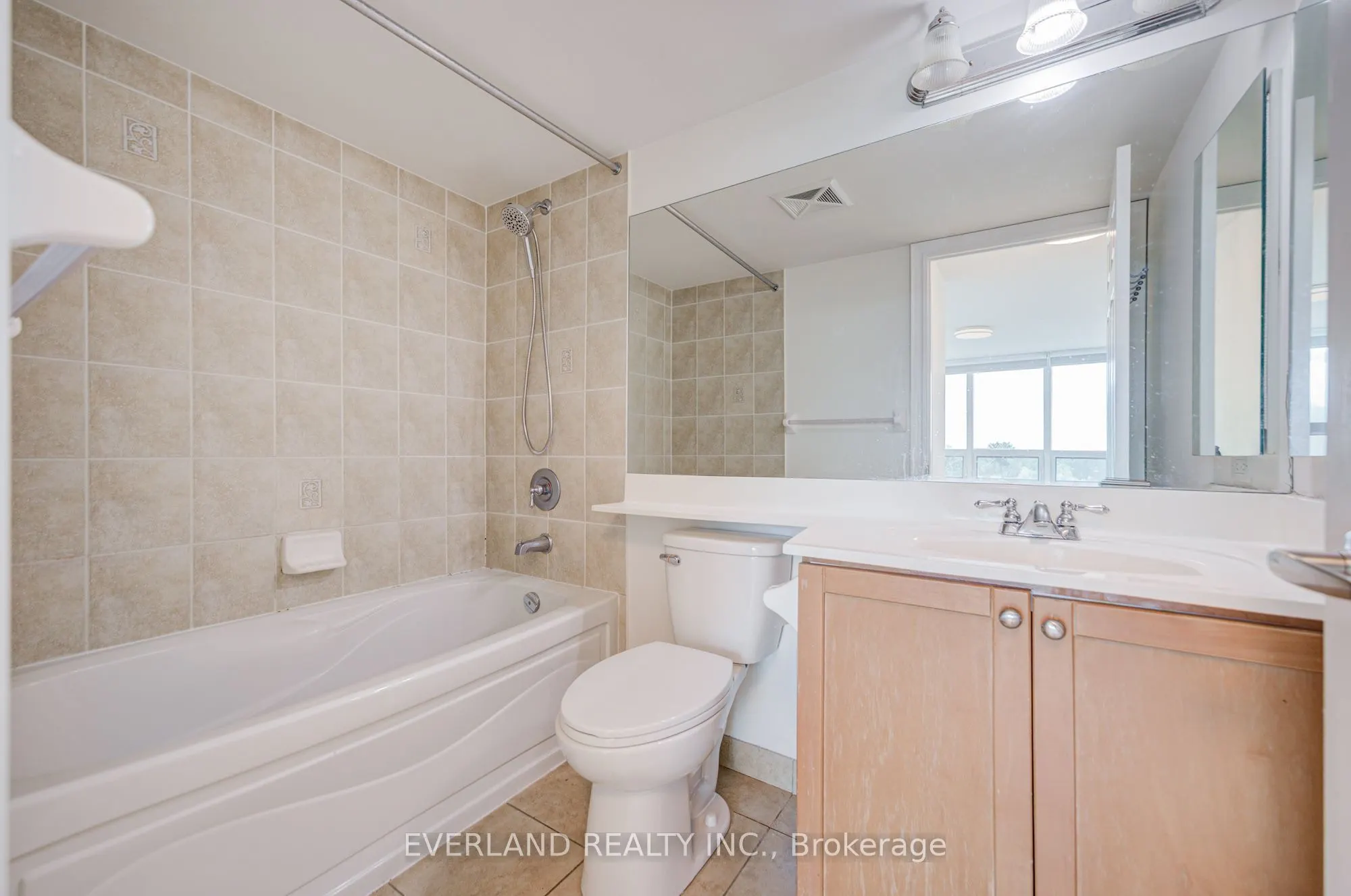 15 Greenview Avenue #707
