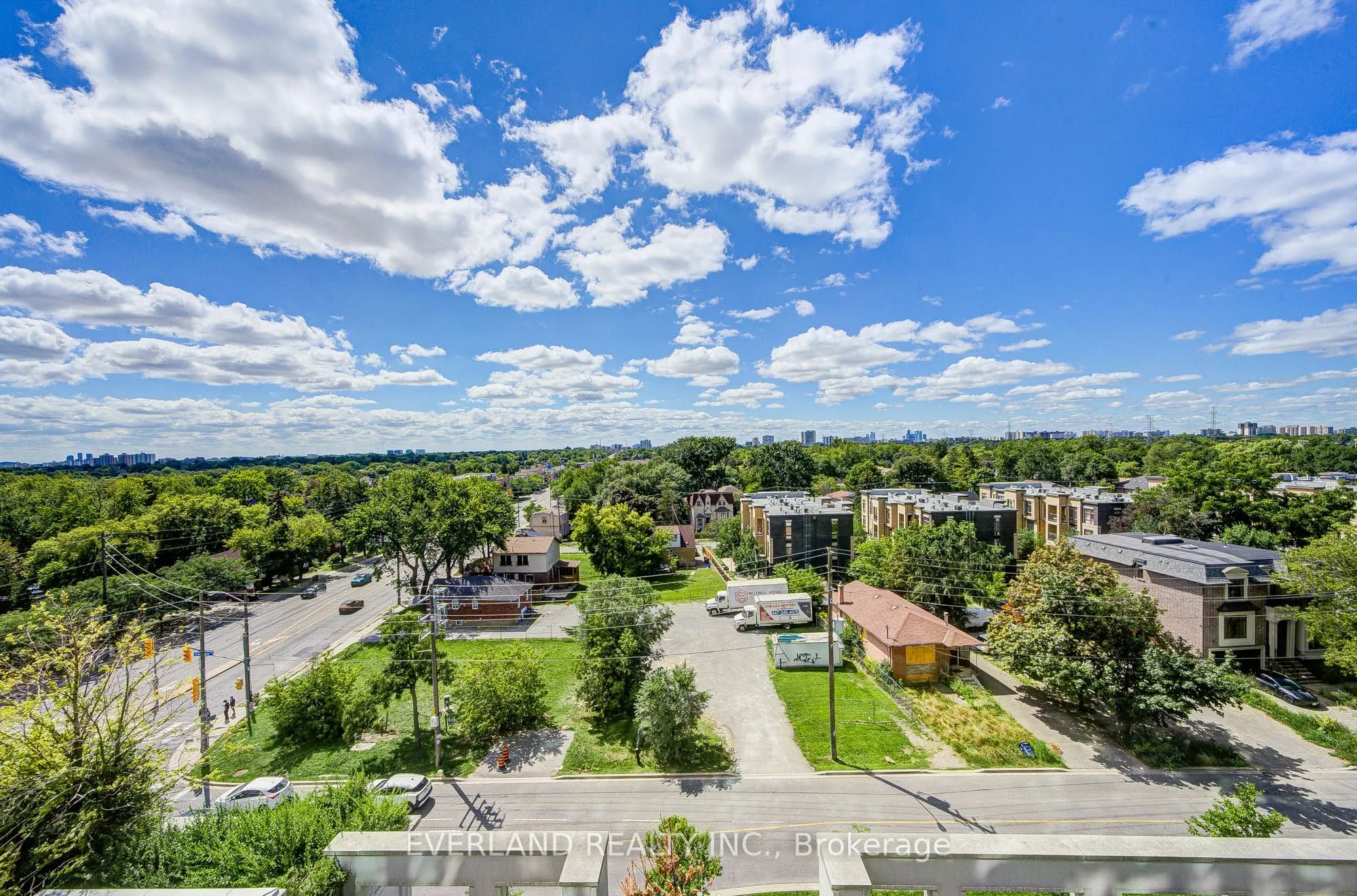 15 Greenview Avenue #707