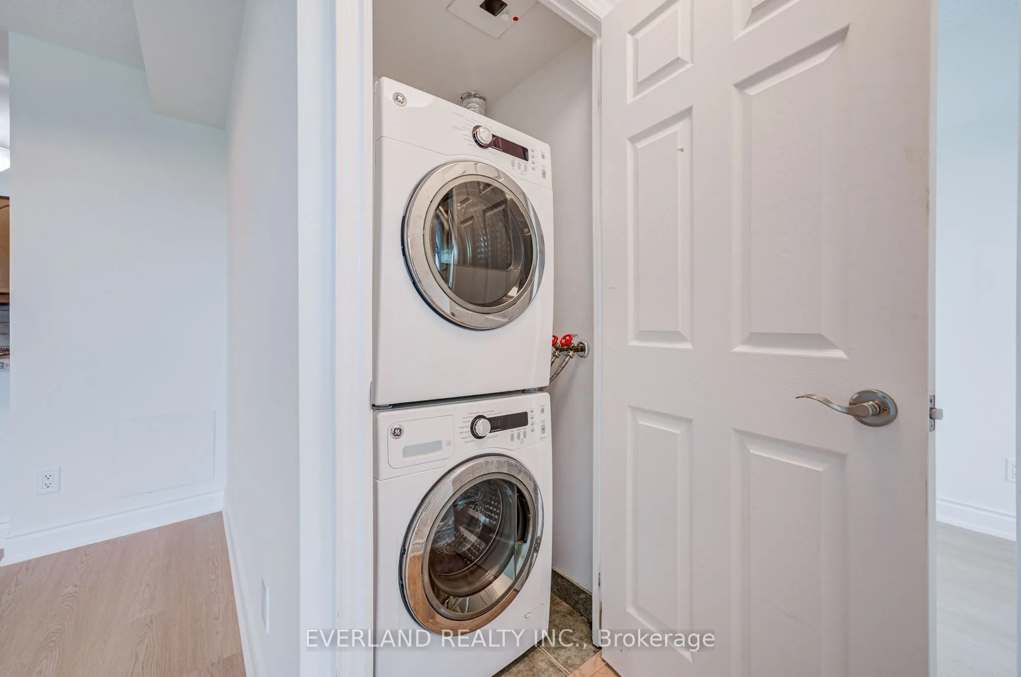 15 Greenview Avenue #707