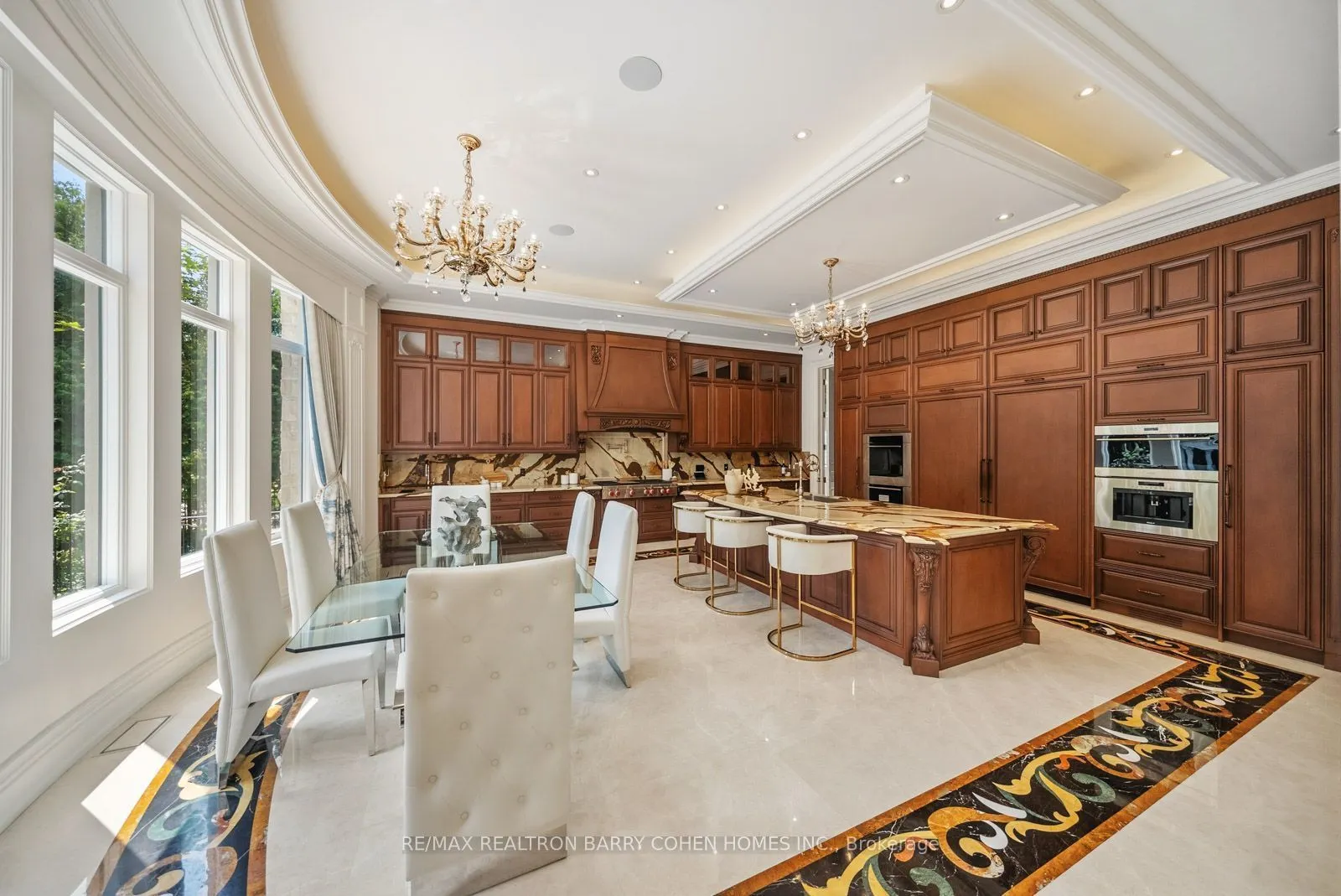 99 Bayview Ridge