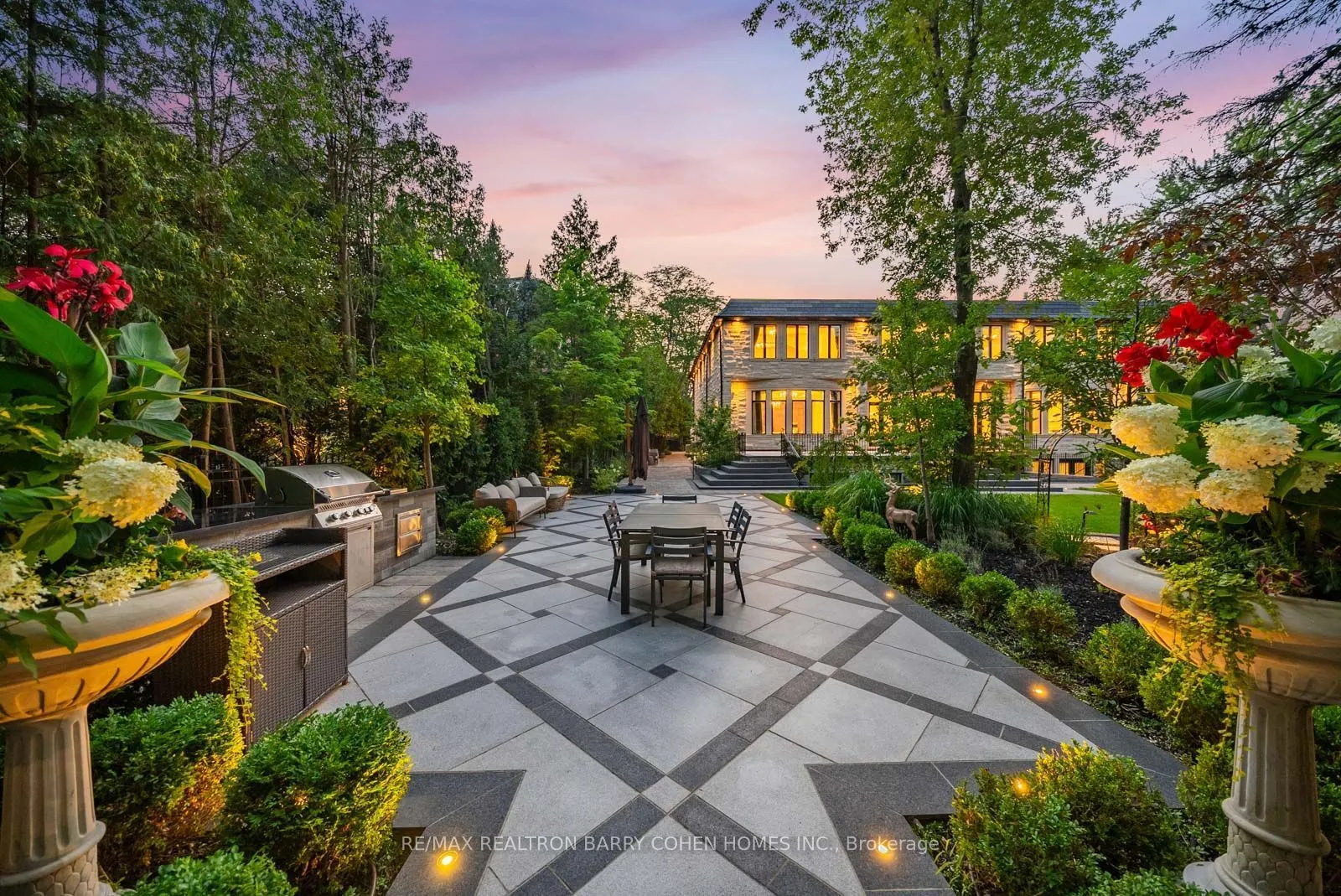 99 Bayview Ridge