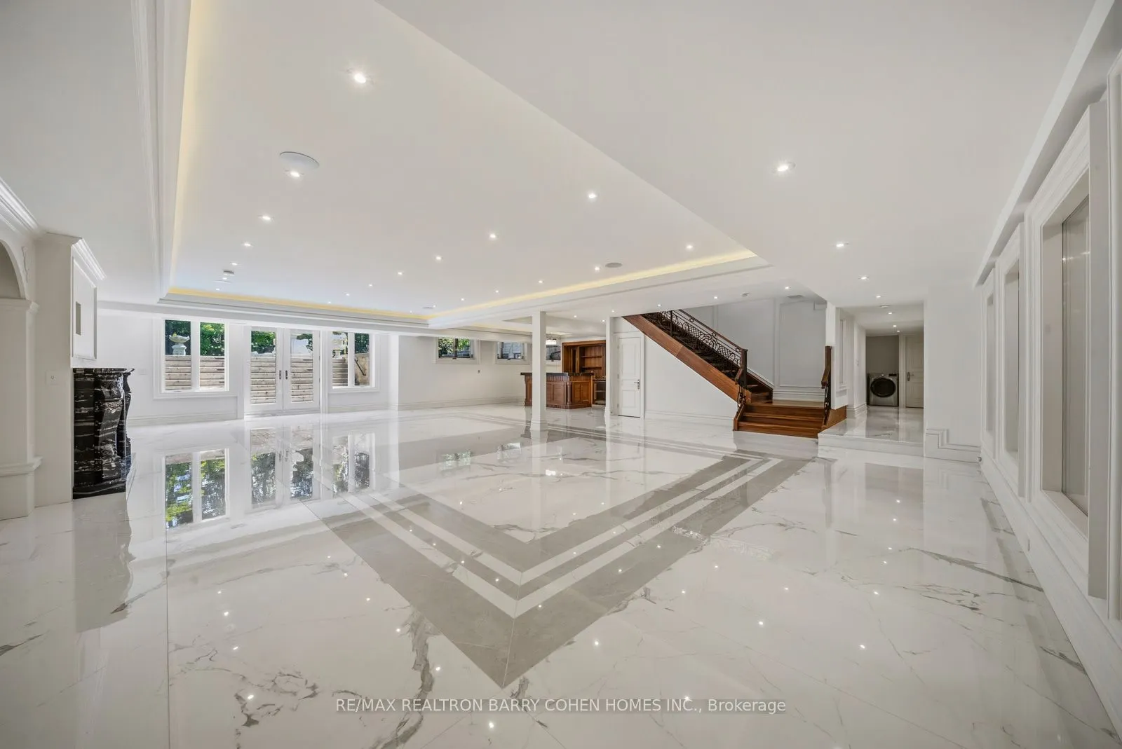 99 Bayview Ridge