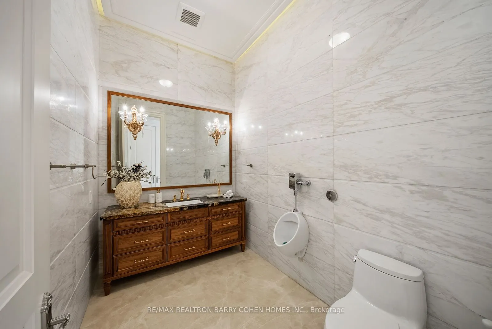 99 Bayview Ridge