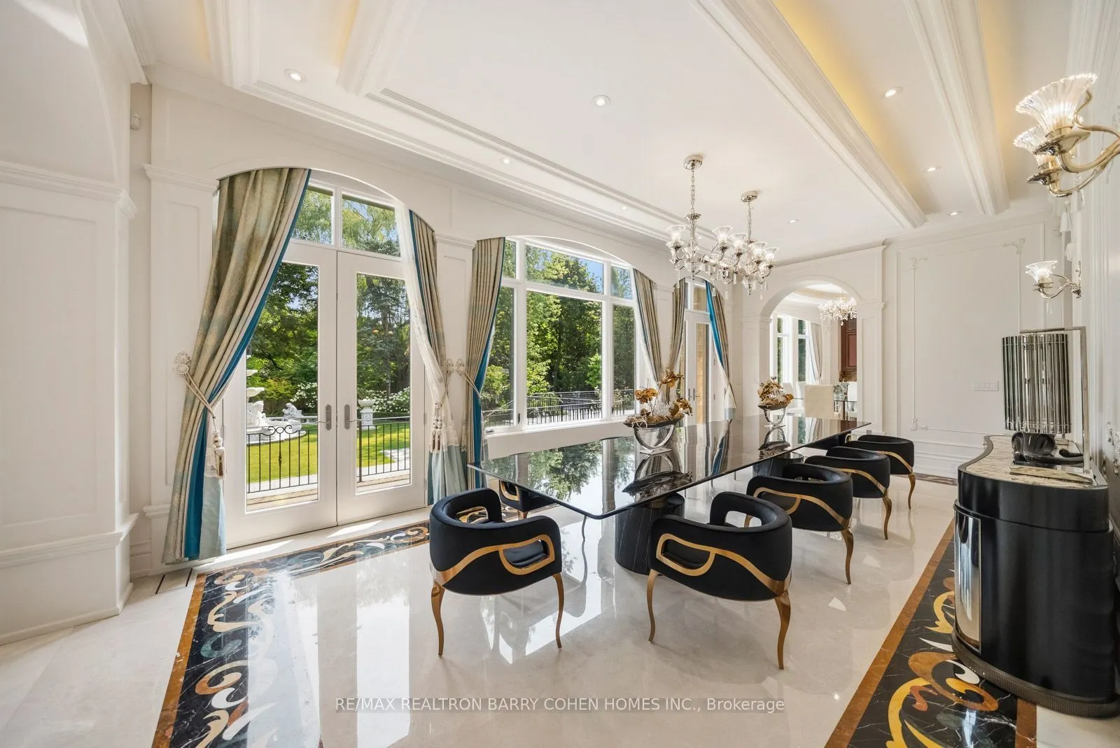 99 Bayview Ridge