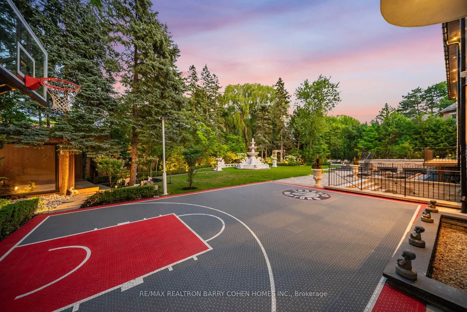 99 Bayview Ridge