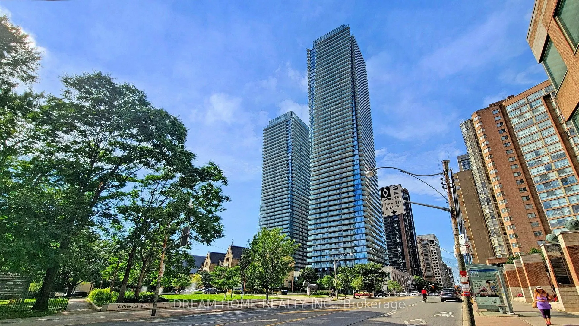 1080 Bay Street #709