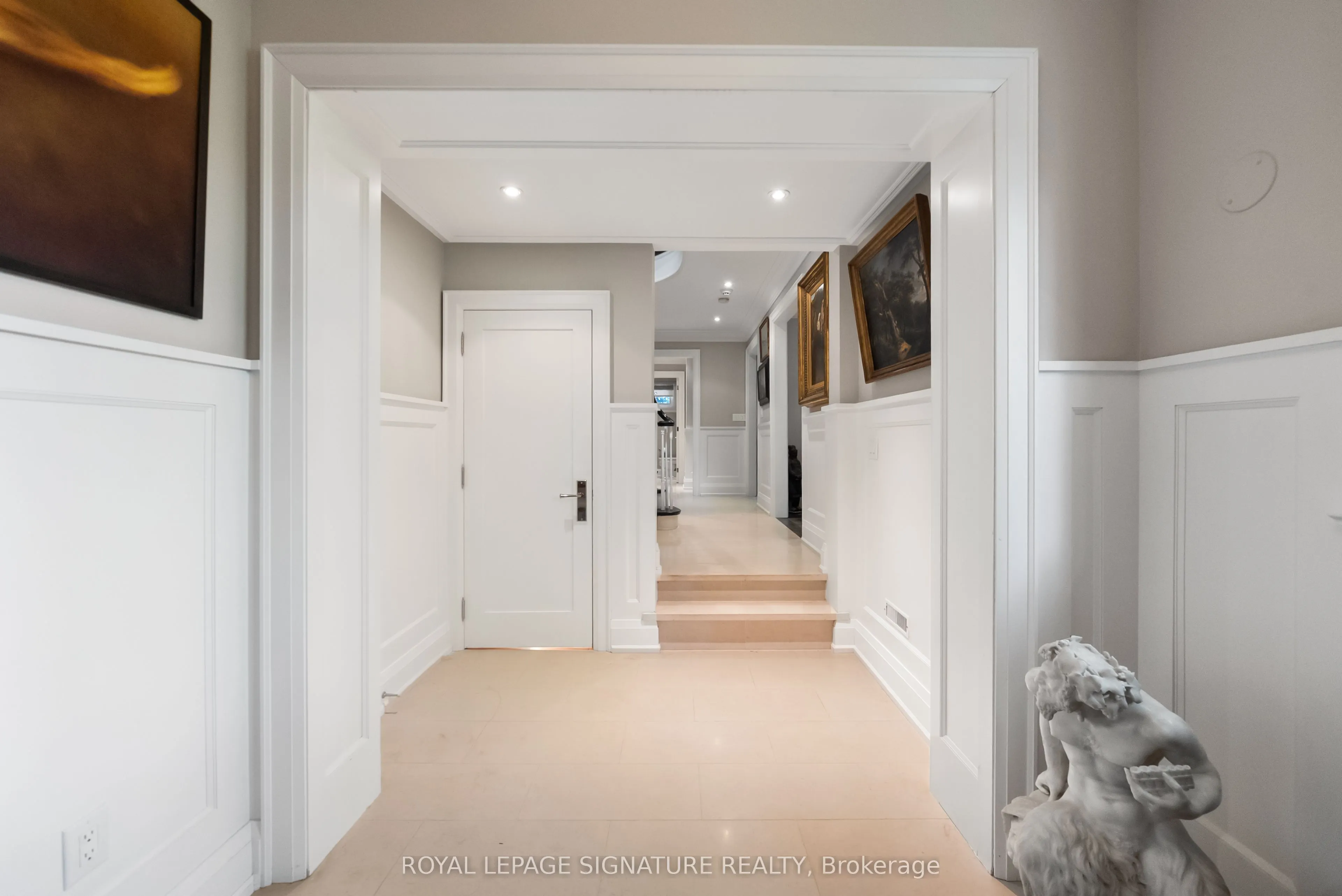 230 Strathallan Wood