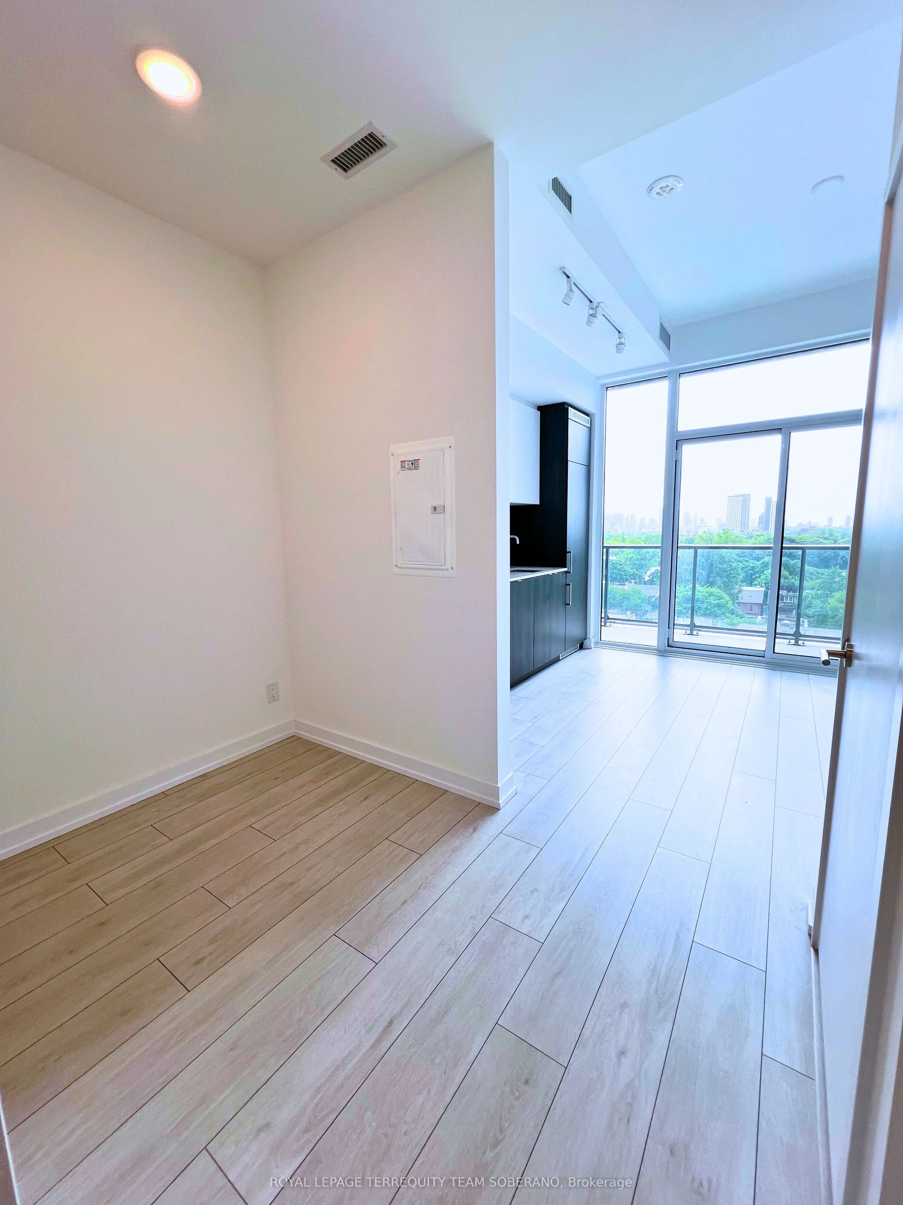 500 Dupont Street #721