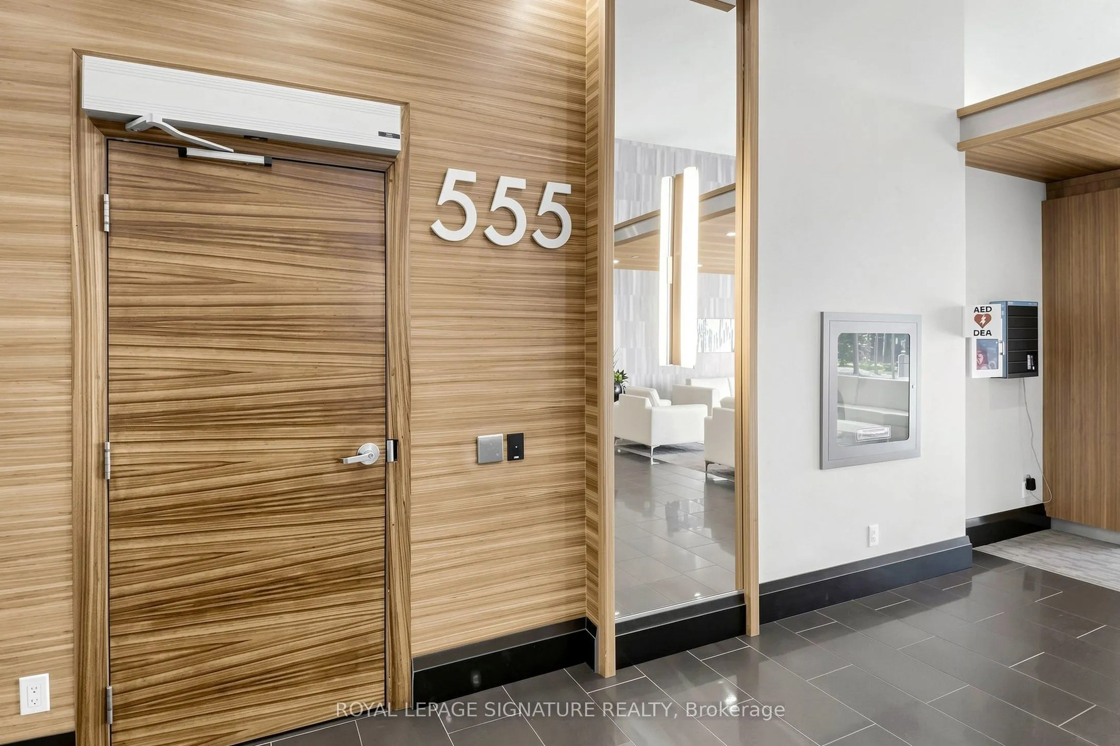 555 Wilson Avenue #1303