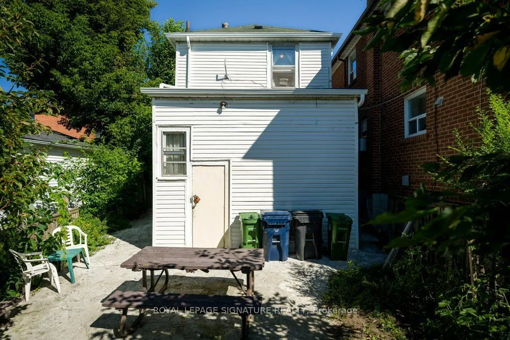 724 Vaughan Road