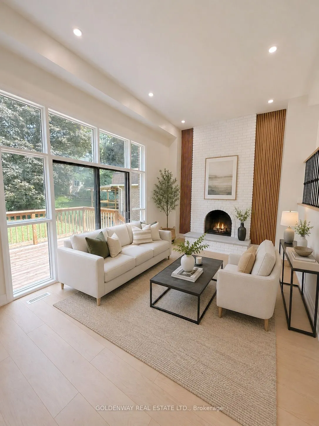 114 Loganberry Crescent