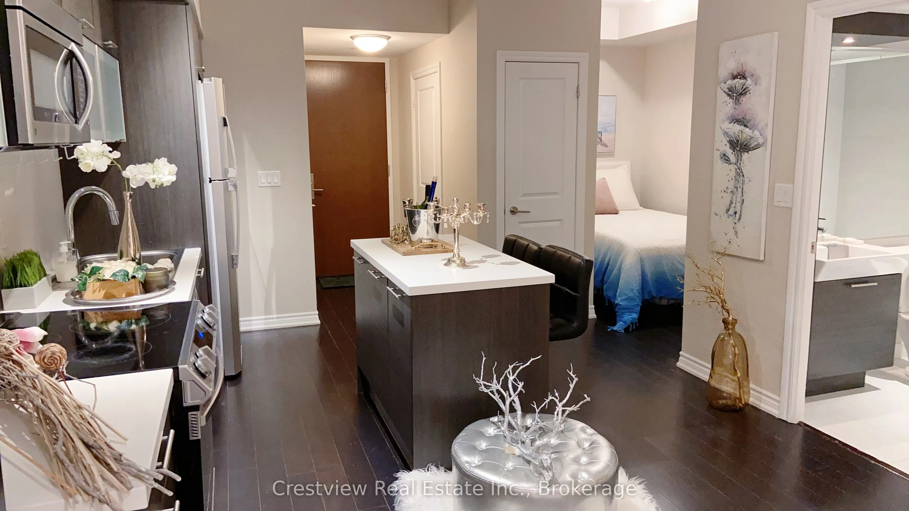 386 Yonge Street #4505