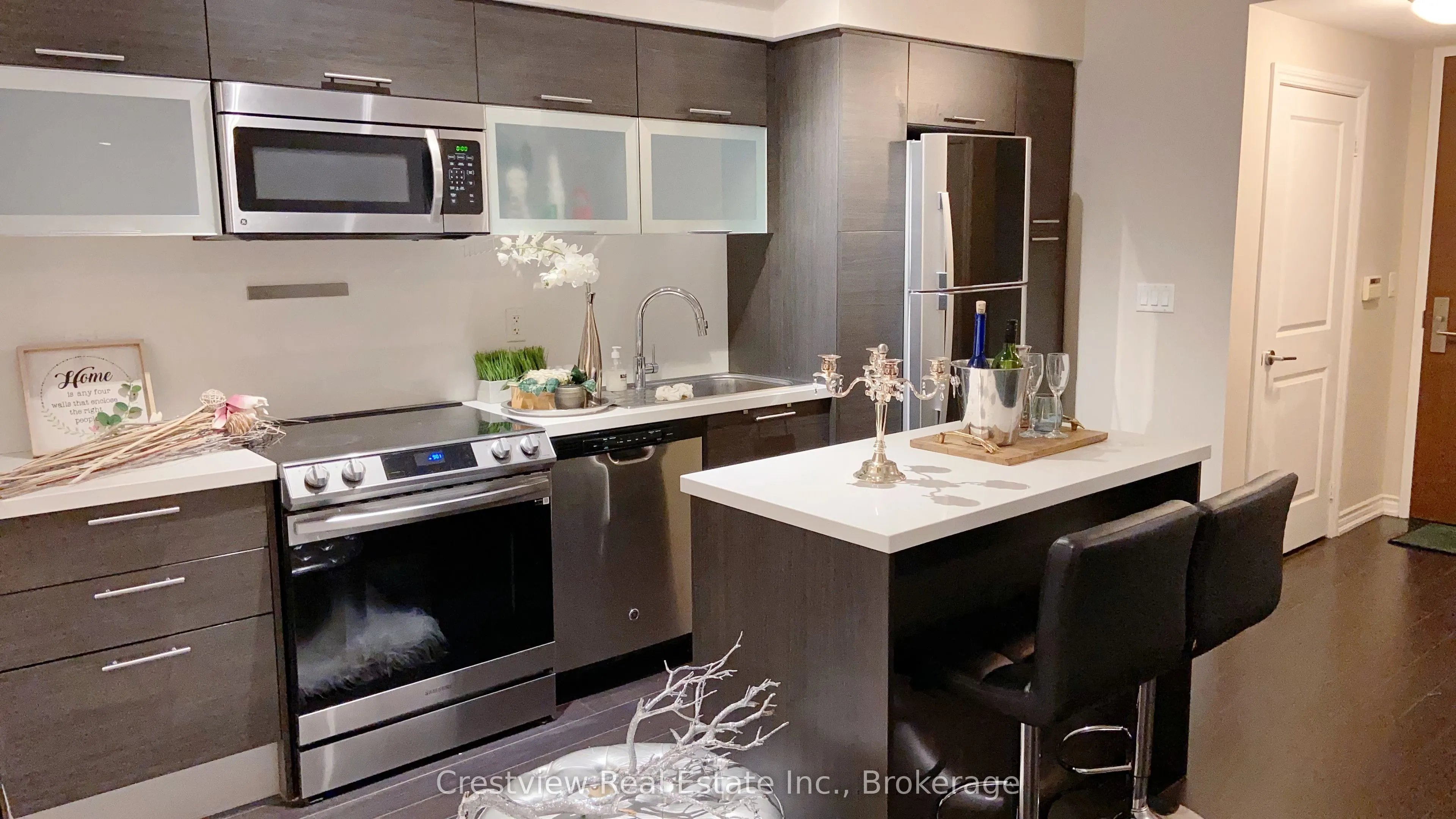 386 Yonge Street #4505