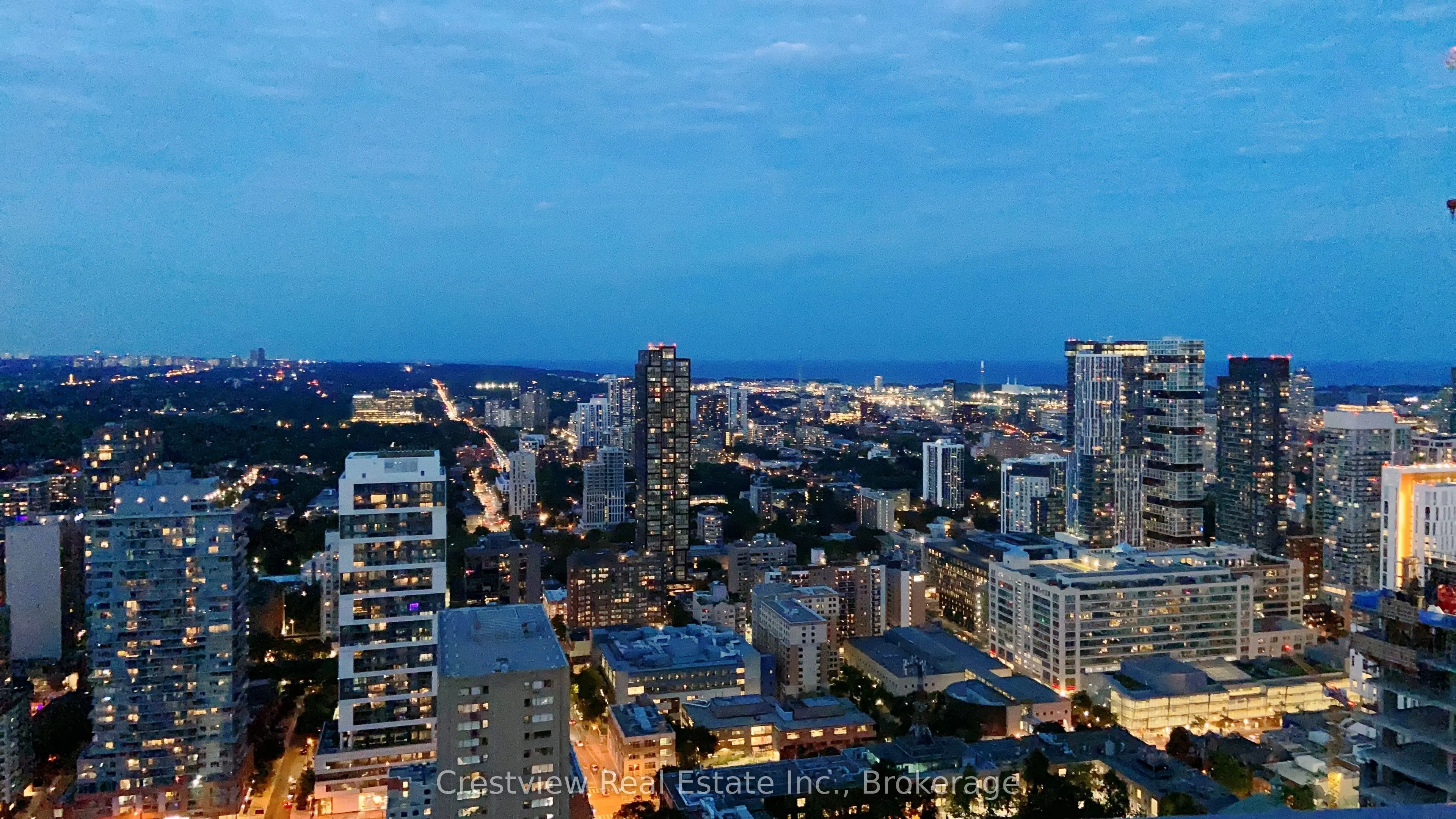 386 Yonge Street #4505