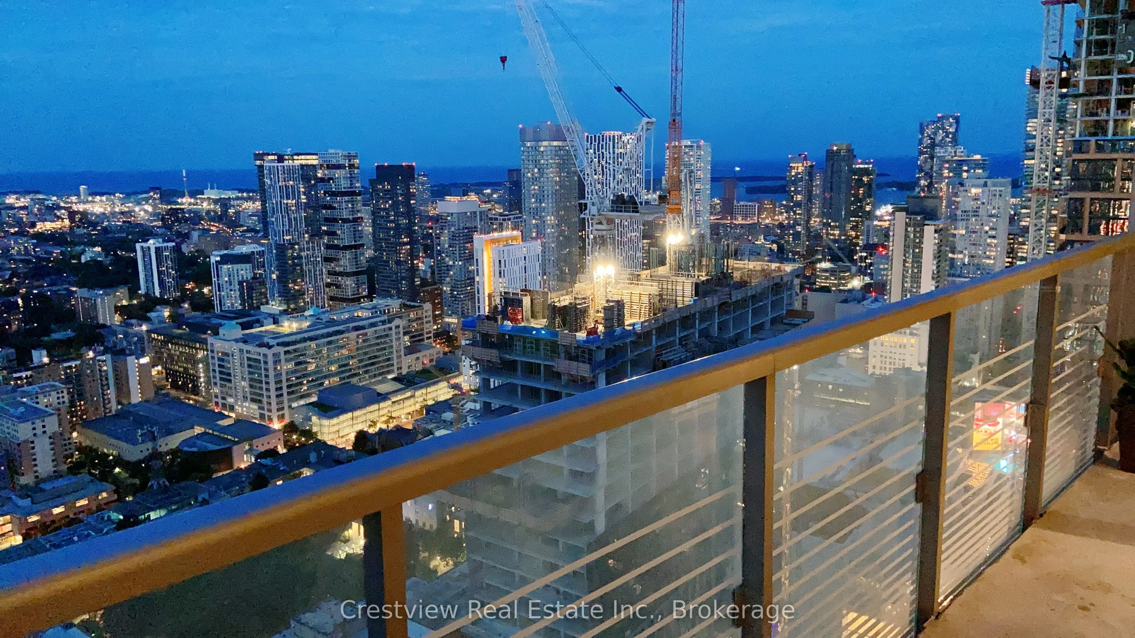 386 Yonge Street #4505