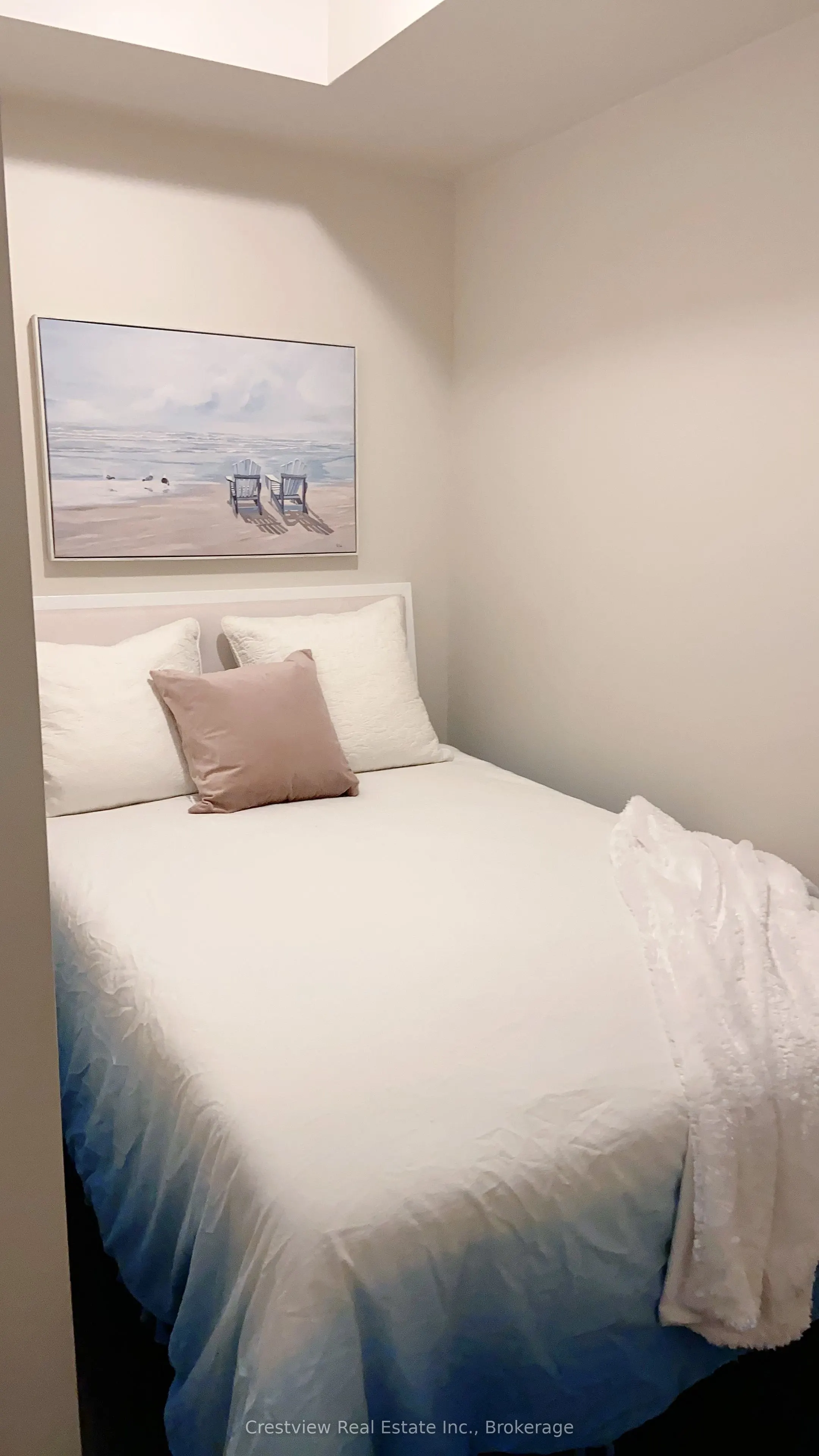 386 Yonge Street #4505