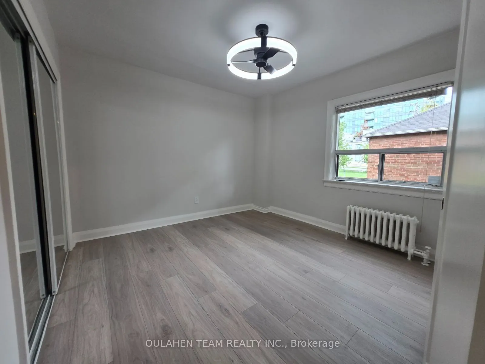 40 Finch Avenue W
