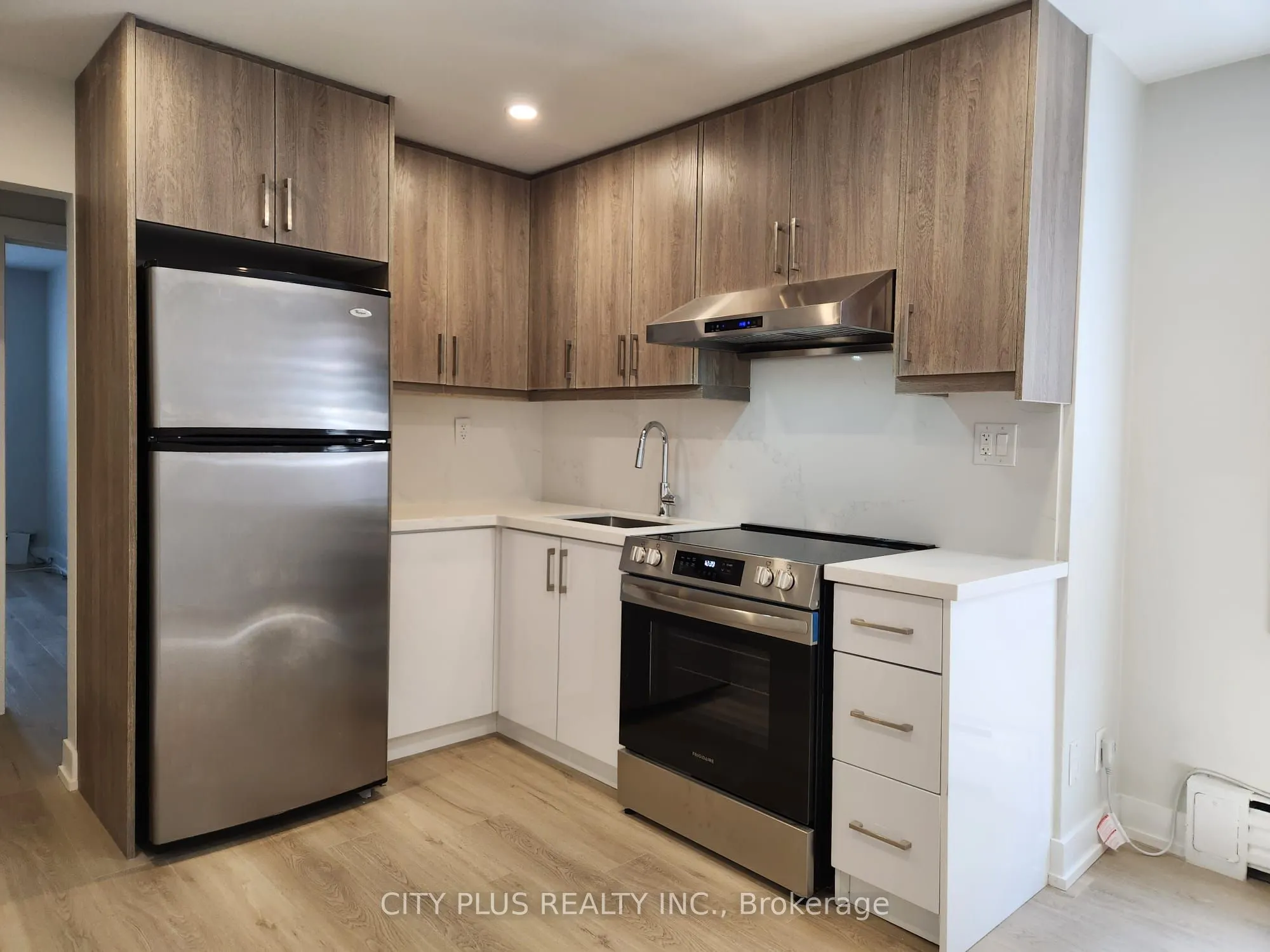 3547 Bathurst Street #2