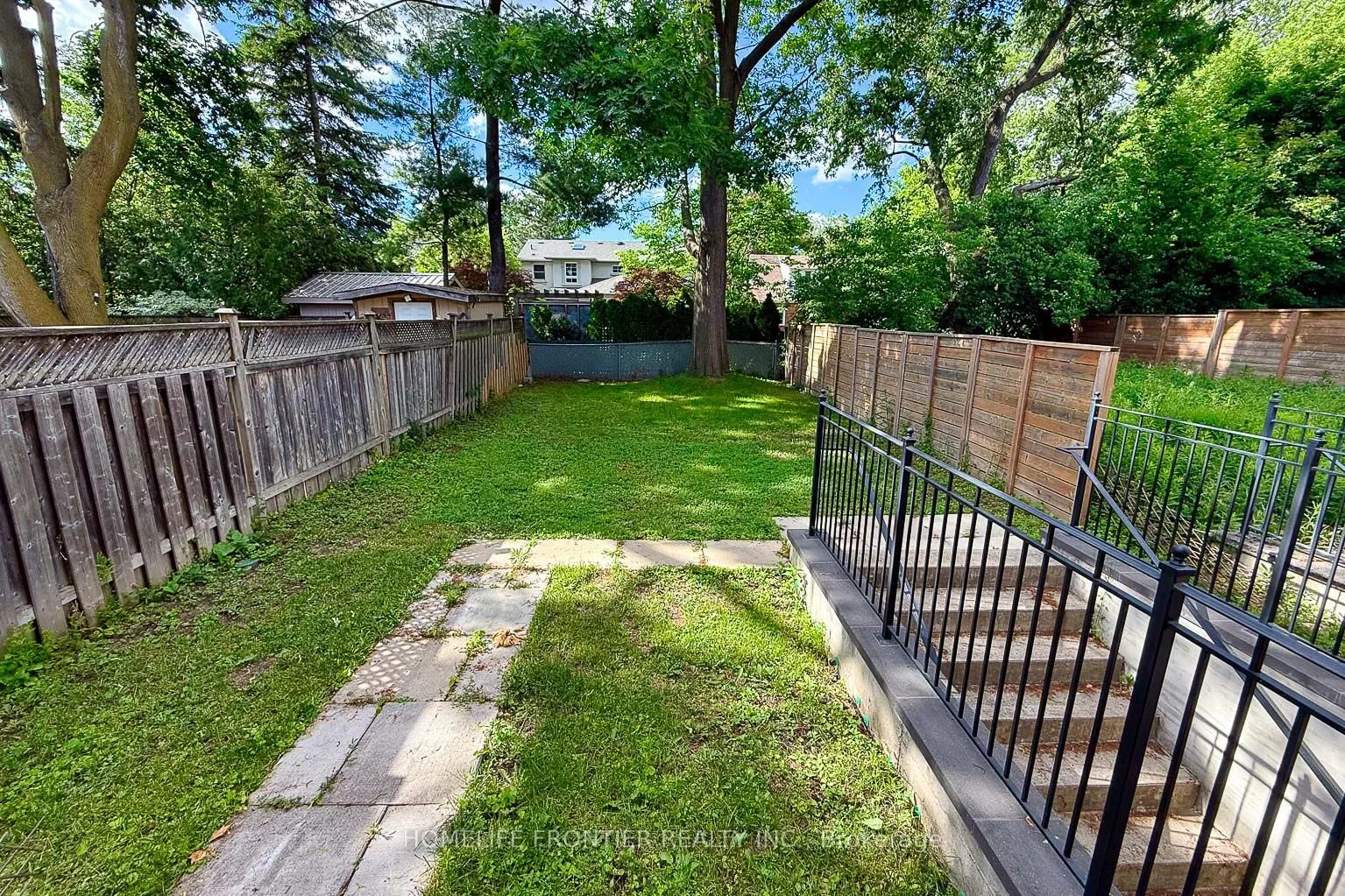 82 Cameron Avenue