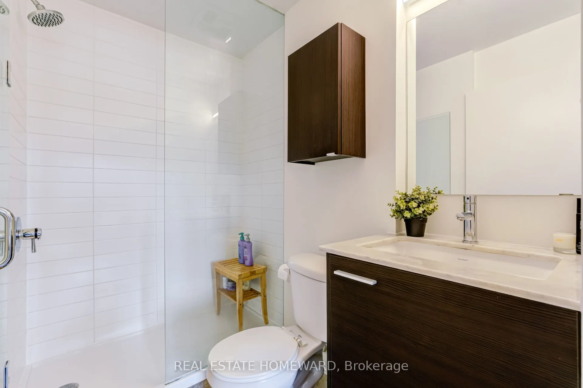 549 King Street E #310