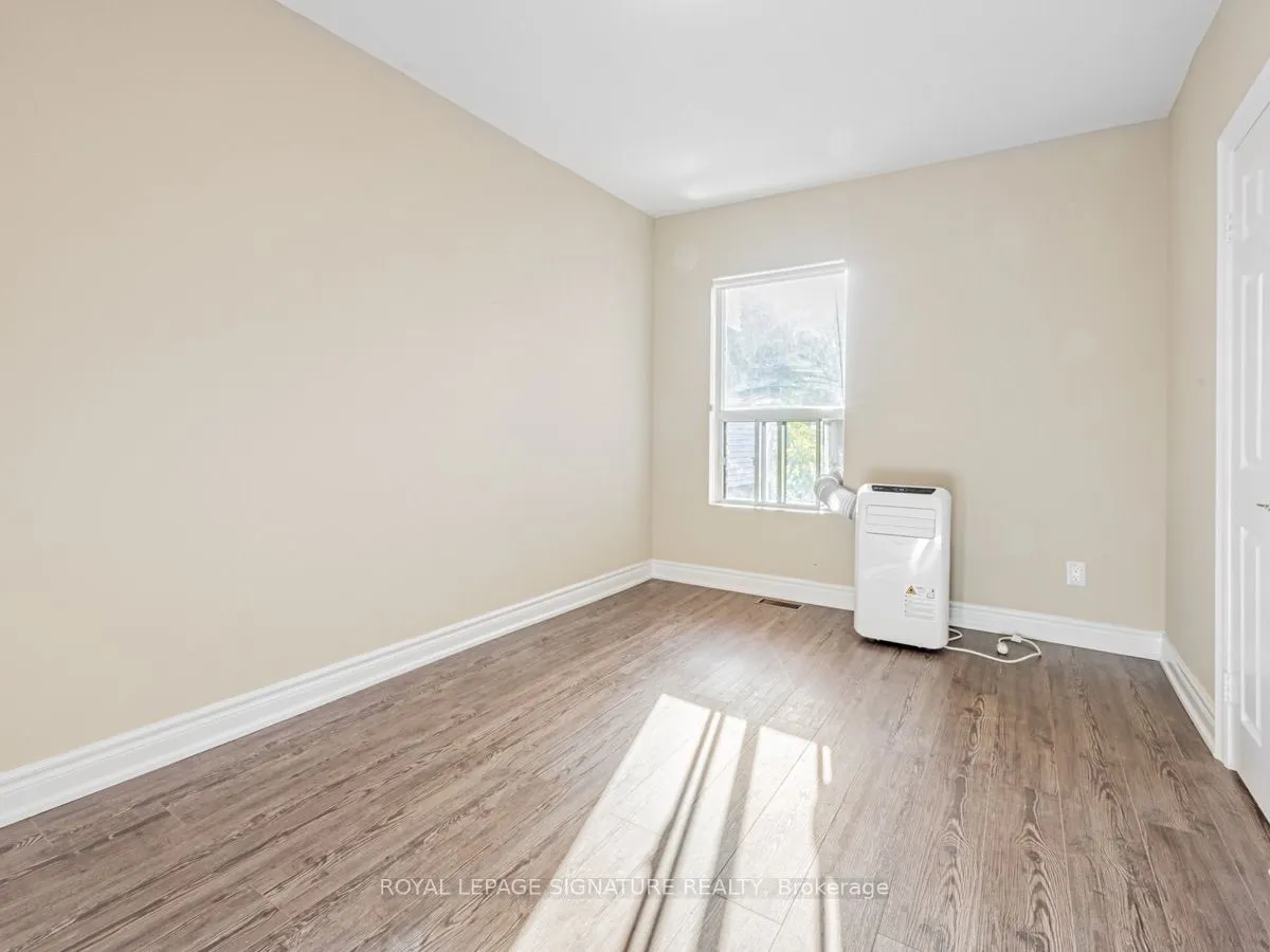 14 Howland Avenue #1