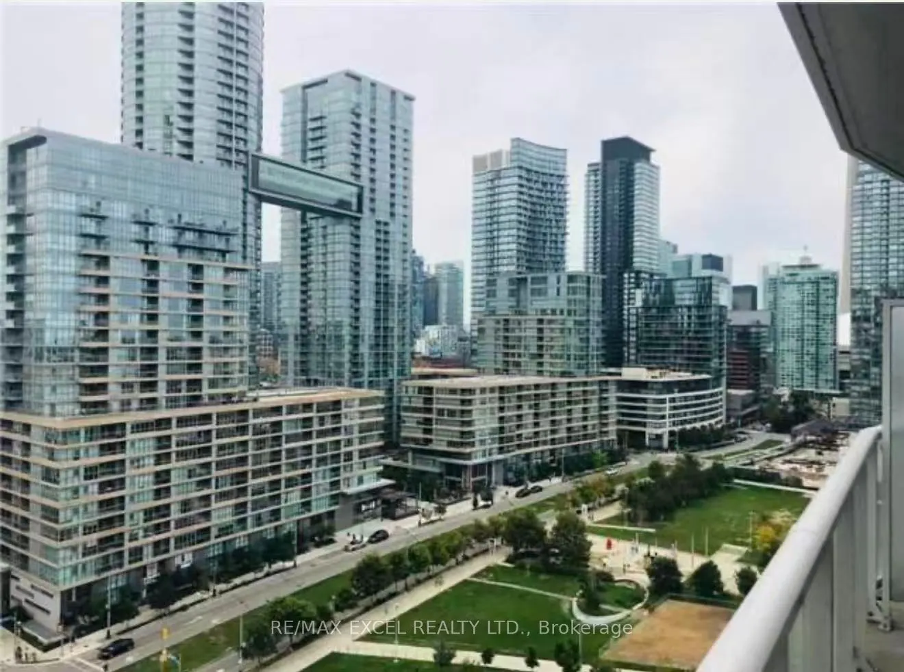75 Queens Wharf Road #1915