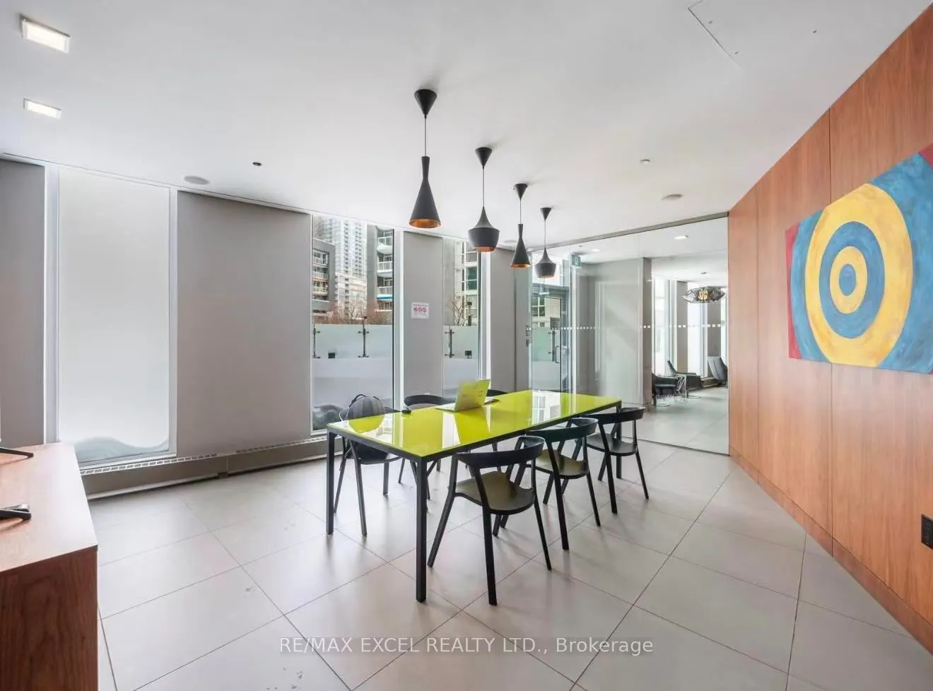 75 Queens Wharf Road #1915