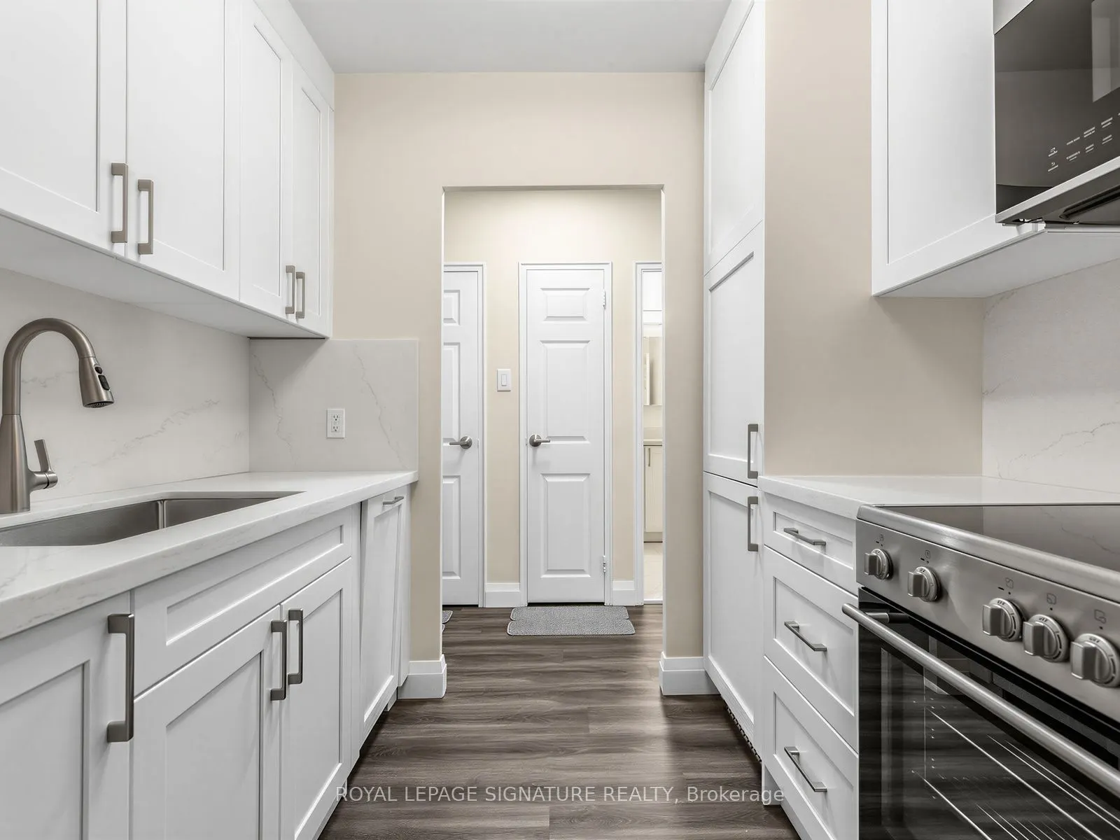 1901 Bayview Avenue #106