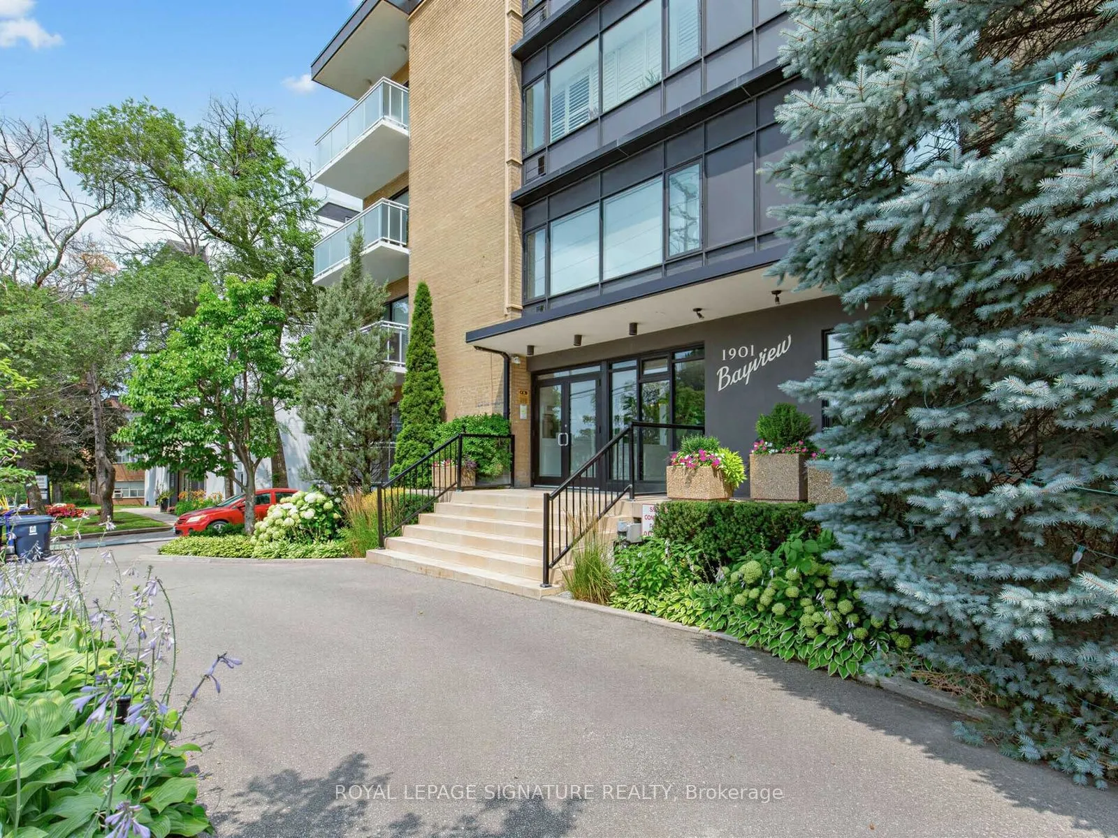 1901 Bayview Avenue #106