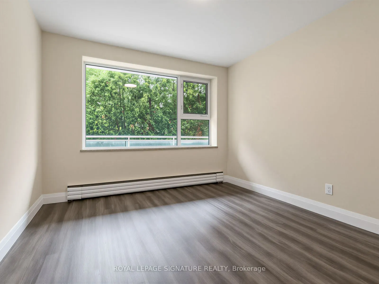 1901 Bayview Avenue #106
