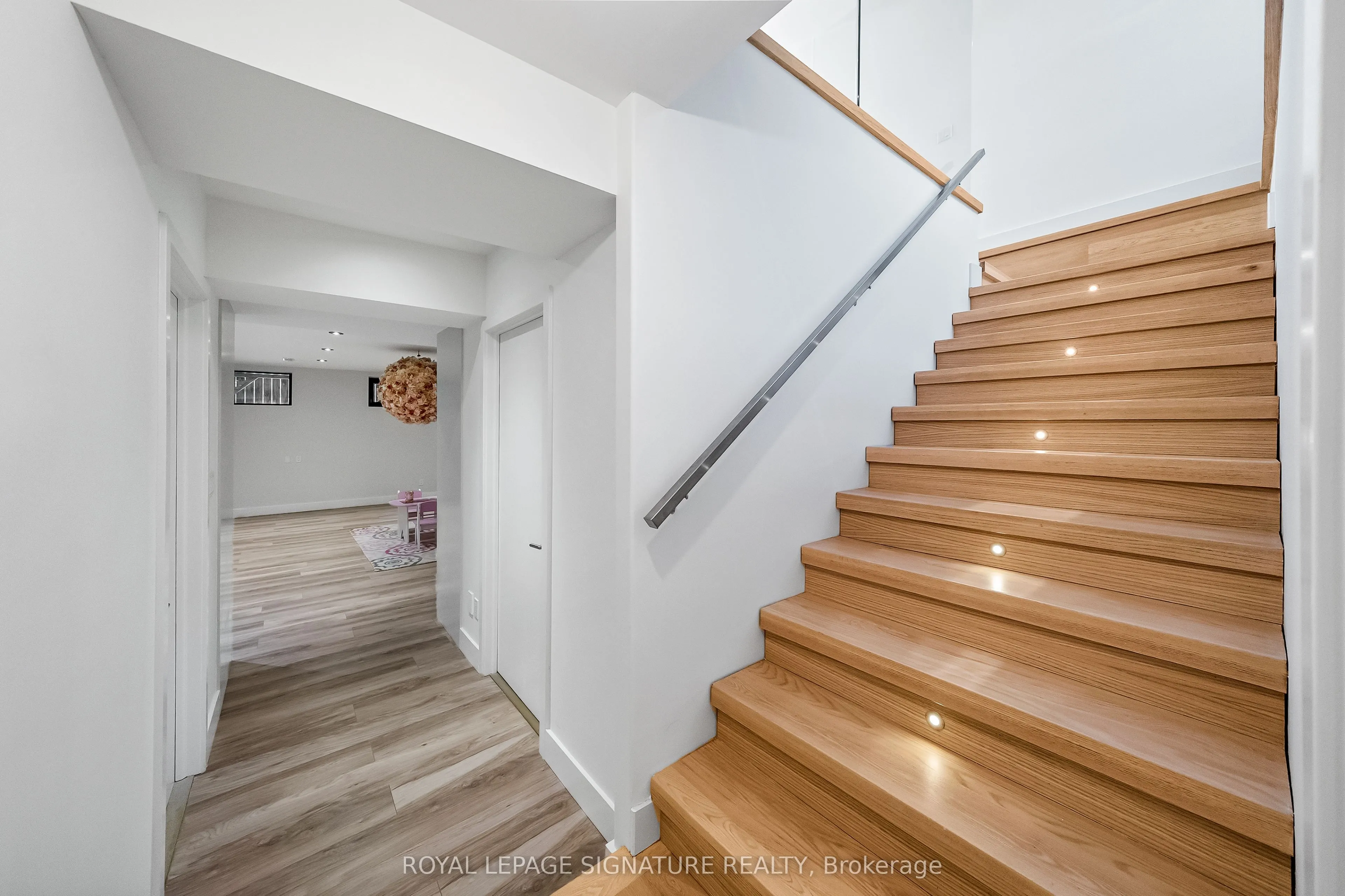 17 Nesbitt Drive