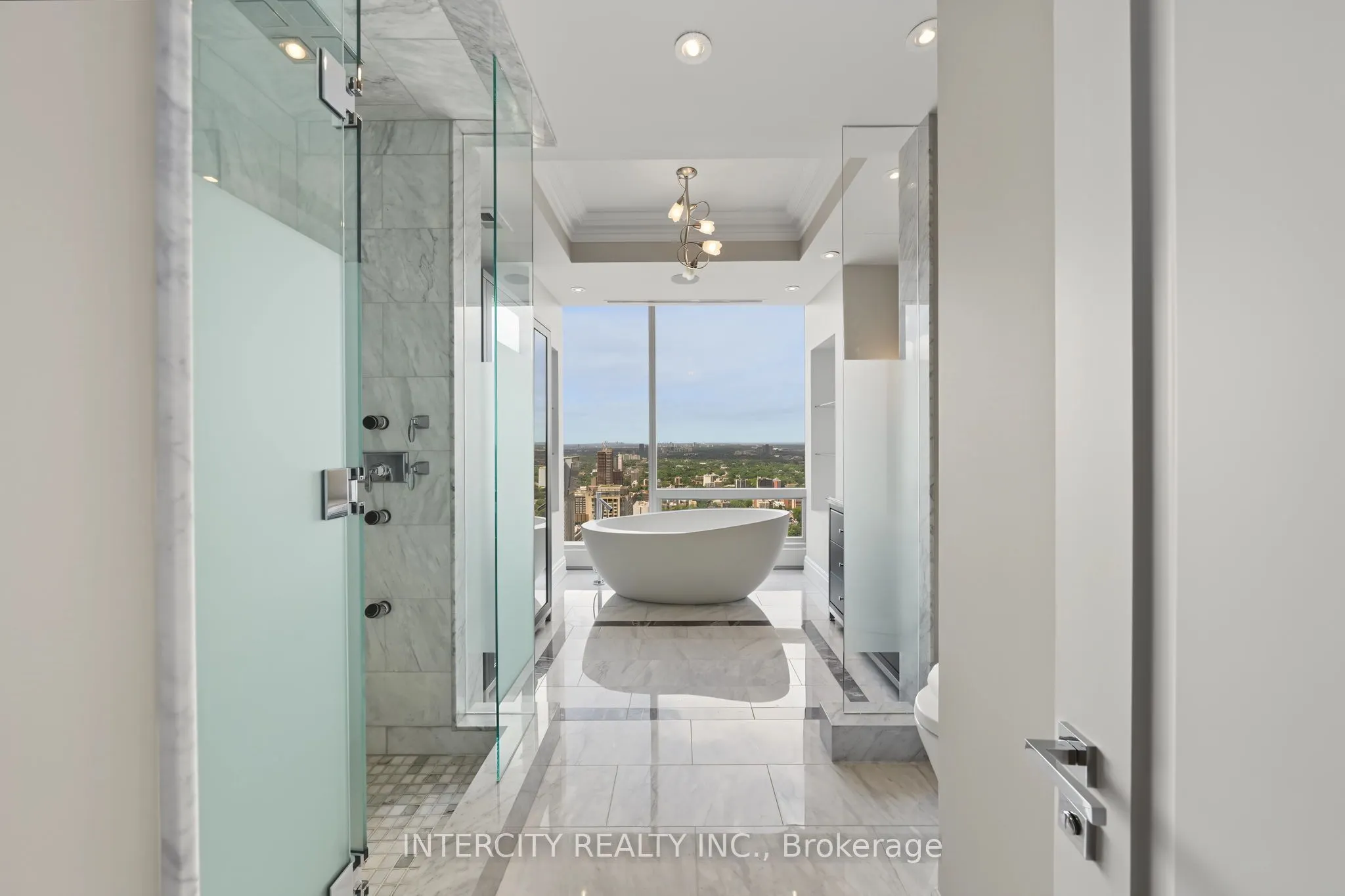 50 Yorkville Avenue #4001