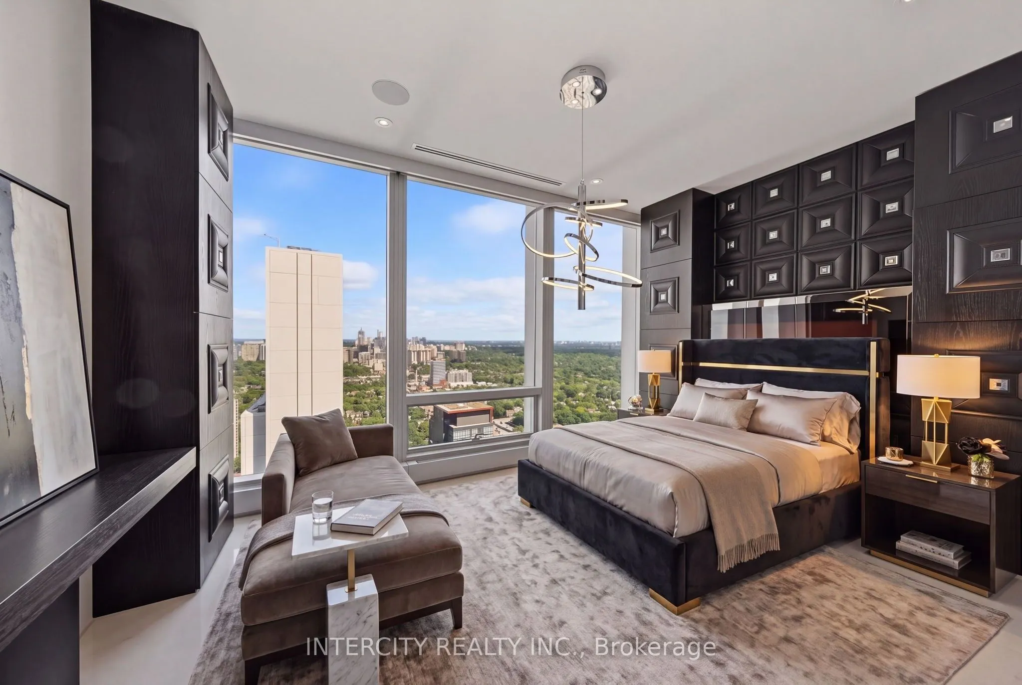 50 Yorkville Avenue #4001