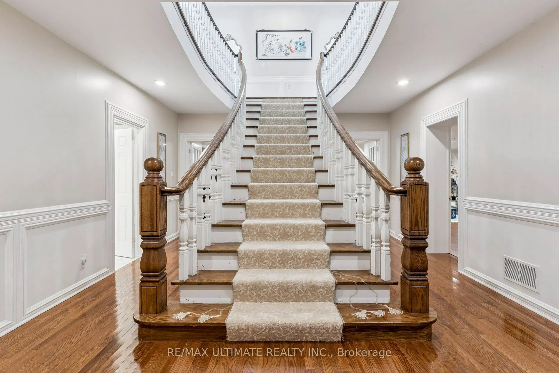 1 Versailles Court