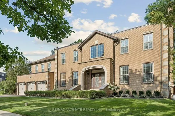 1 Versailles Court