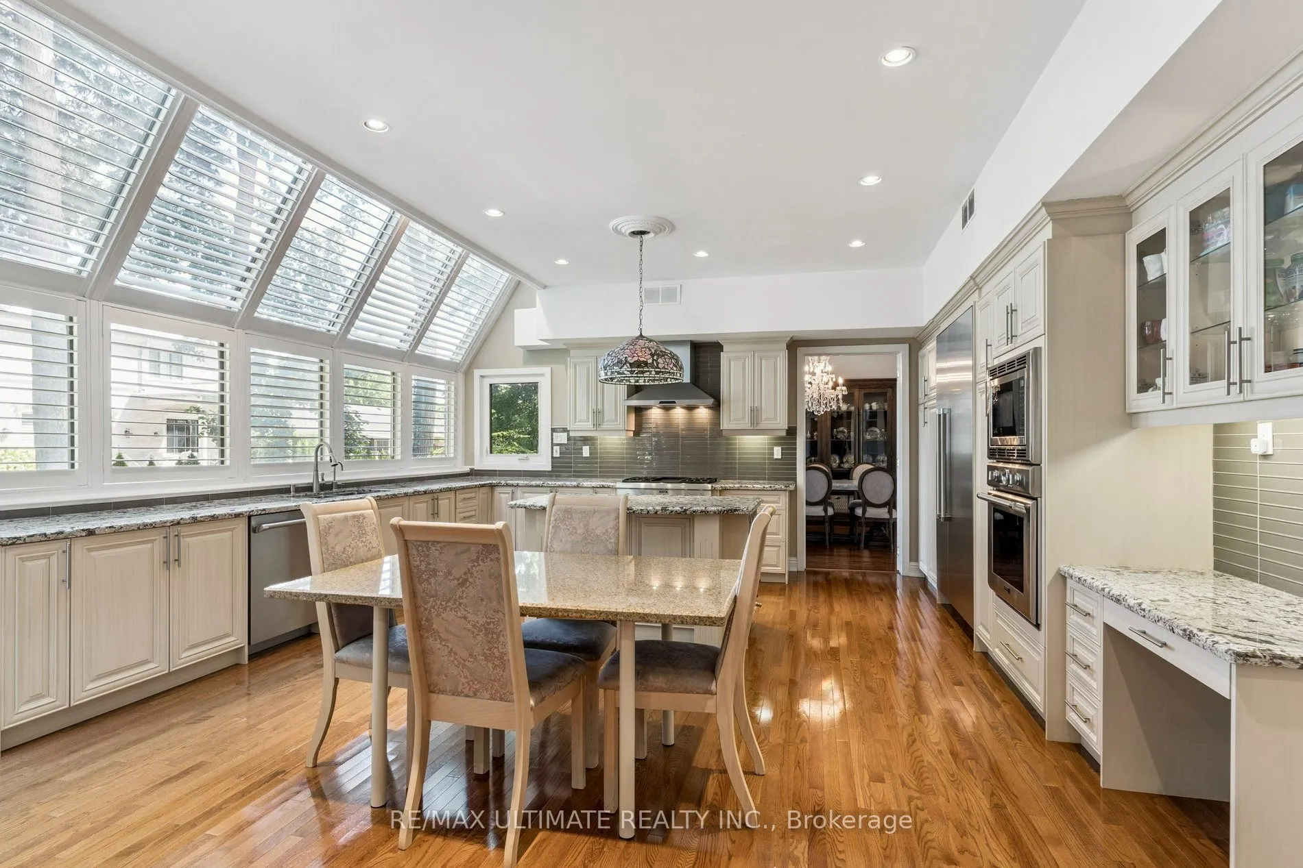 1 Versailles Court