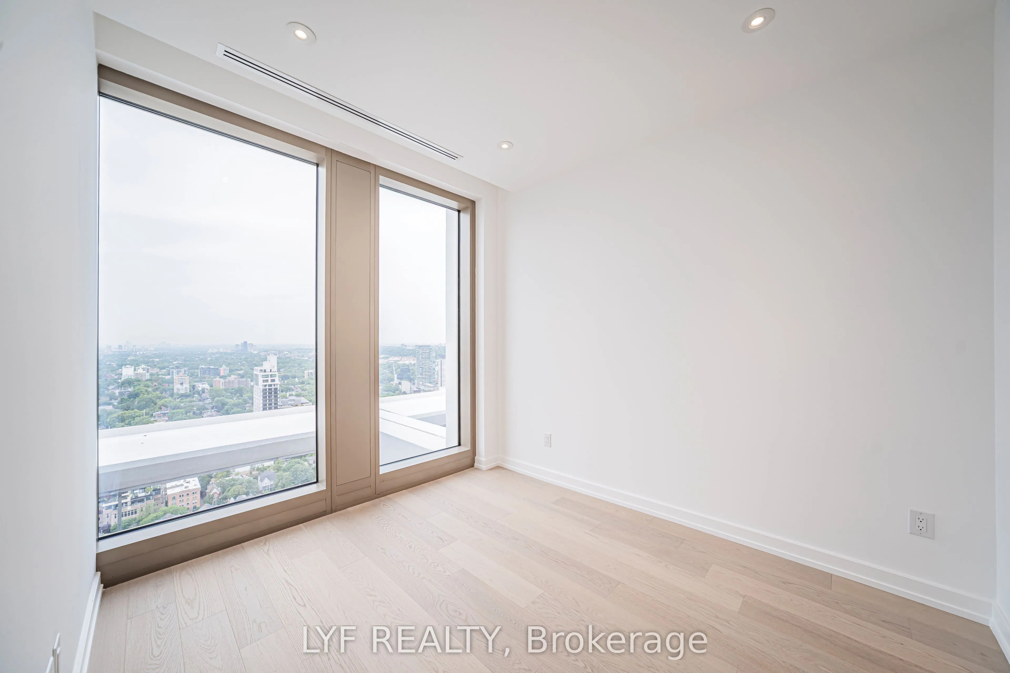 1315 Bay Street #3002