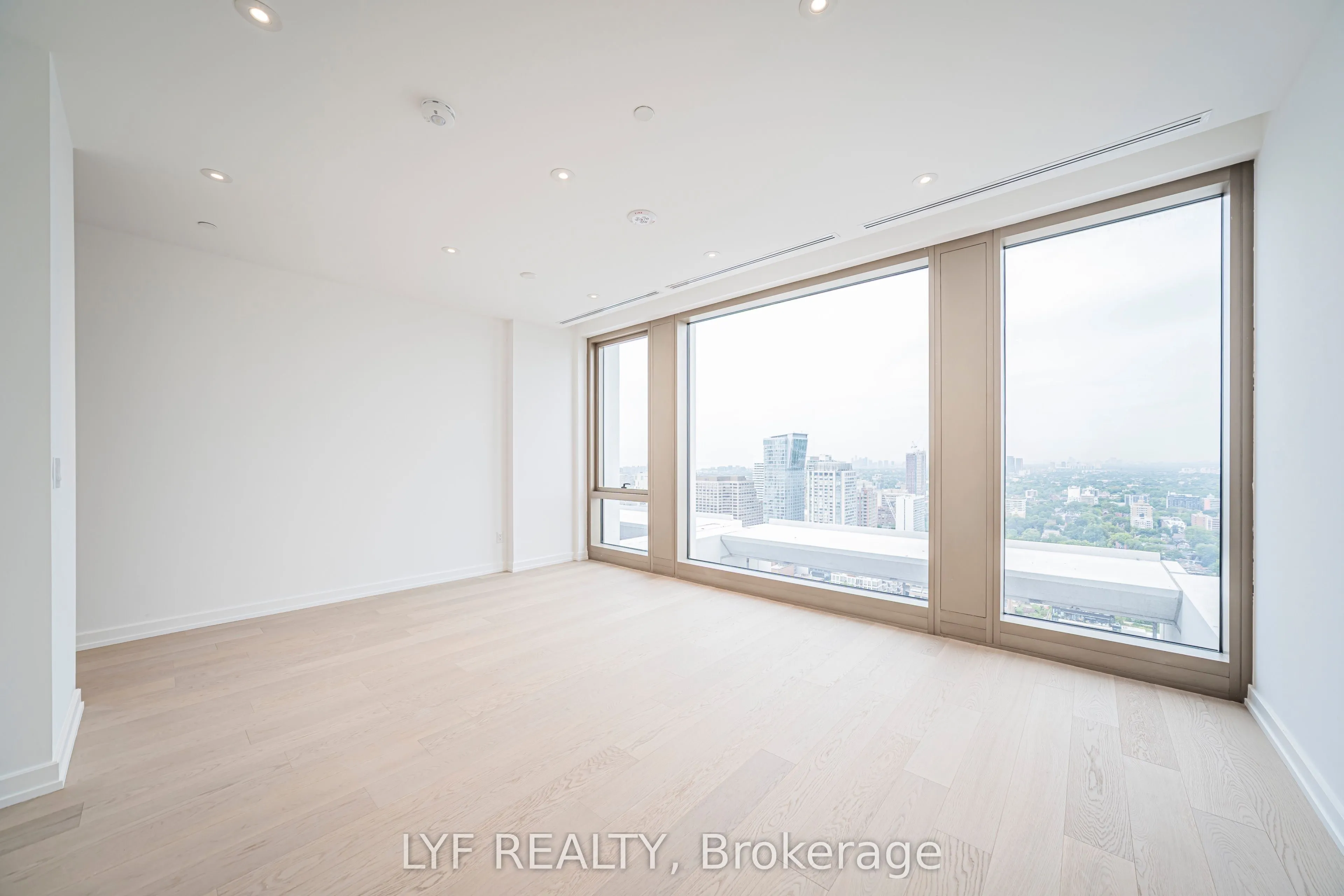 1315 Bay Street #3002