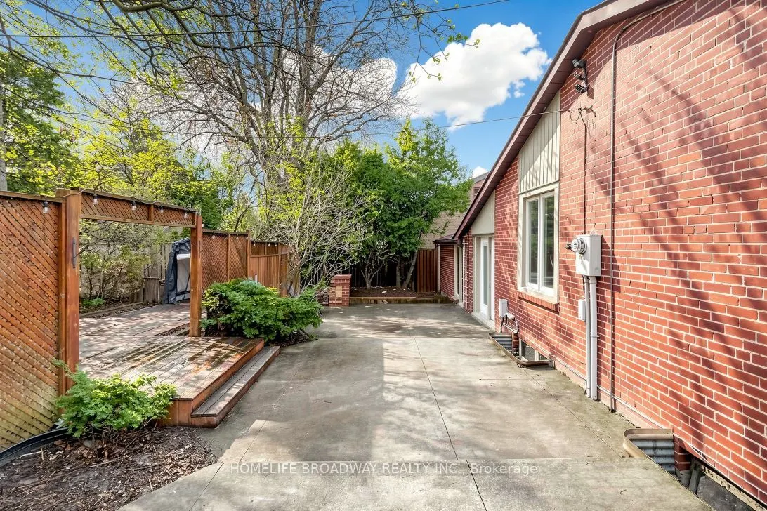36 Bradgate Road